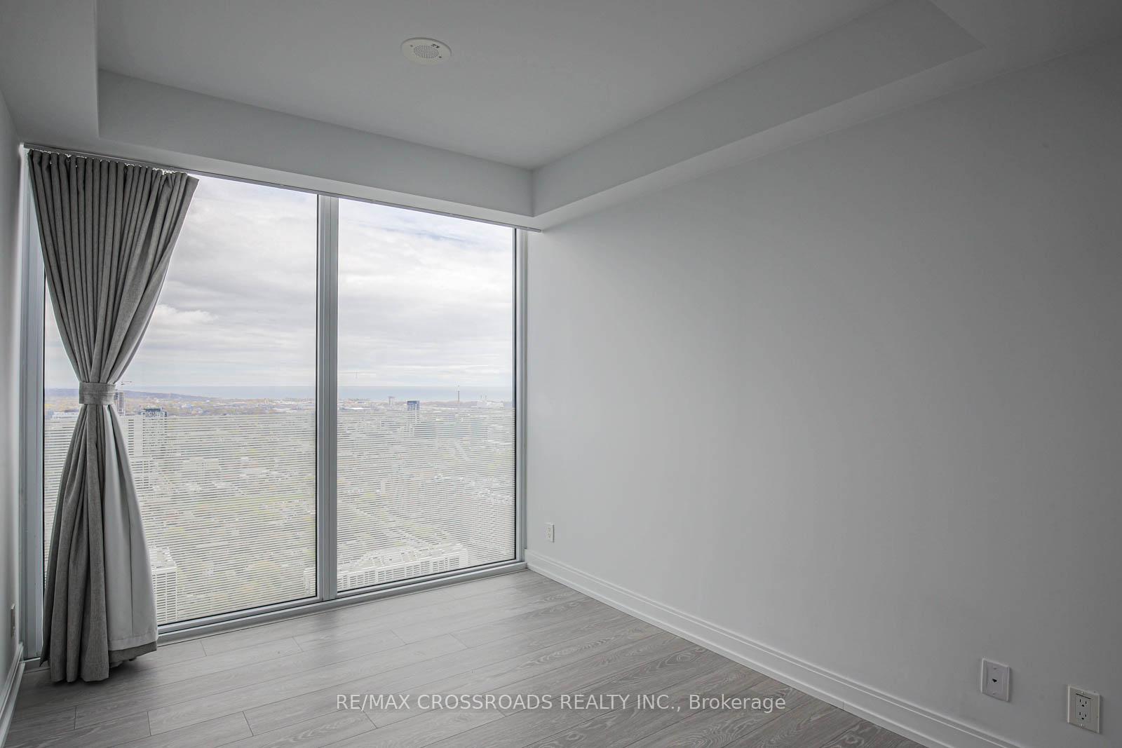 Photo 10 of Unit 5303, 181 Dundas Street E, Toronto, Moss Park — HOMEH