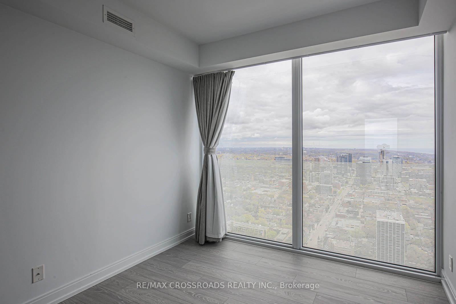 Photo 15 of Unit 5303, 181 Dundas Street E, Toronto, Moss Park — HOMEH