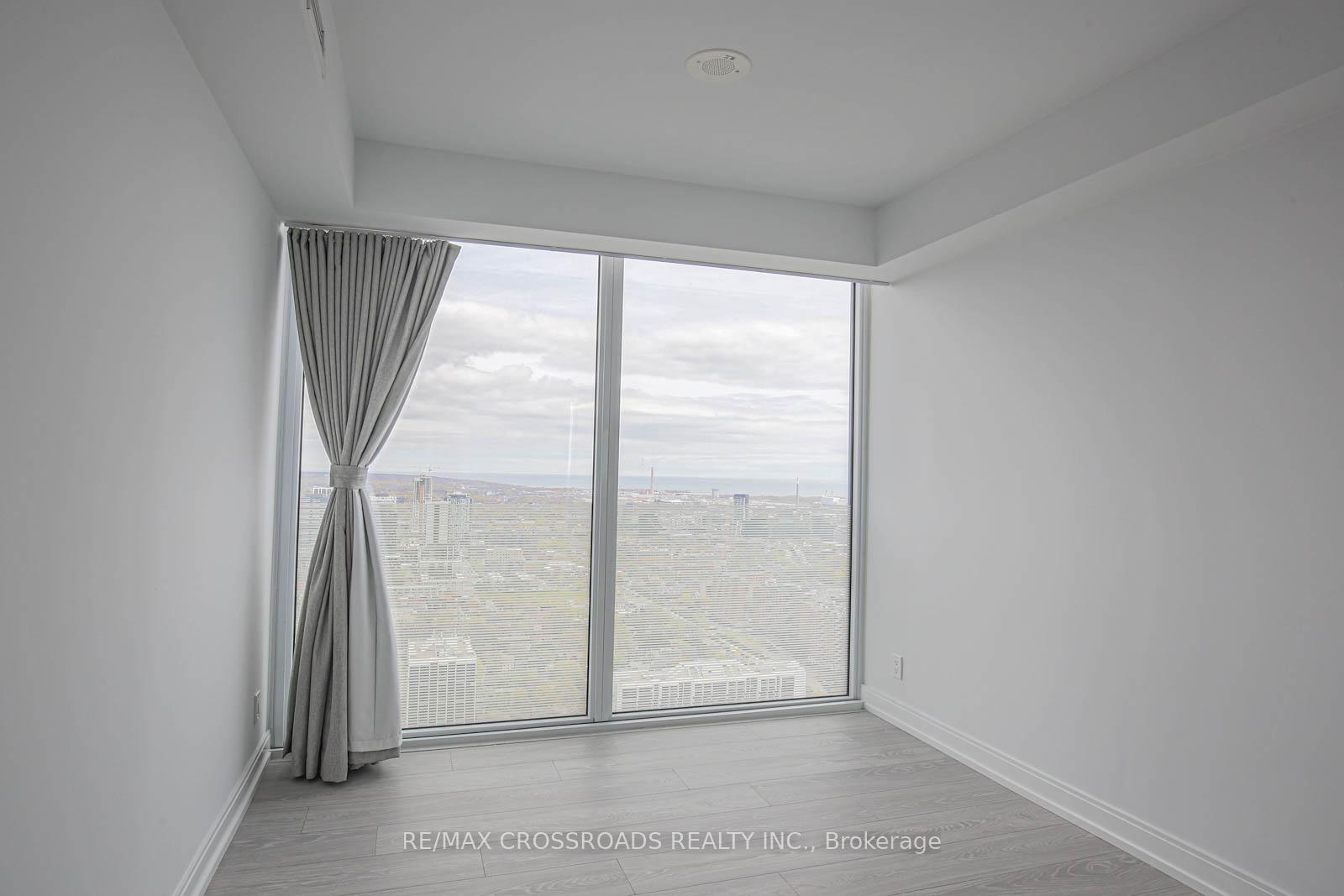 Photo 12 of Unit 5303, 181 Dundas Street E, Toronto, Moss Park — HOMEH