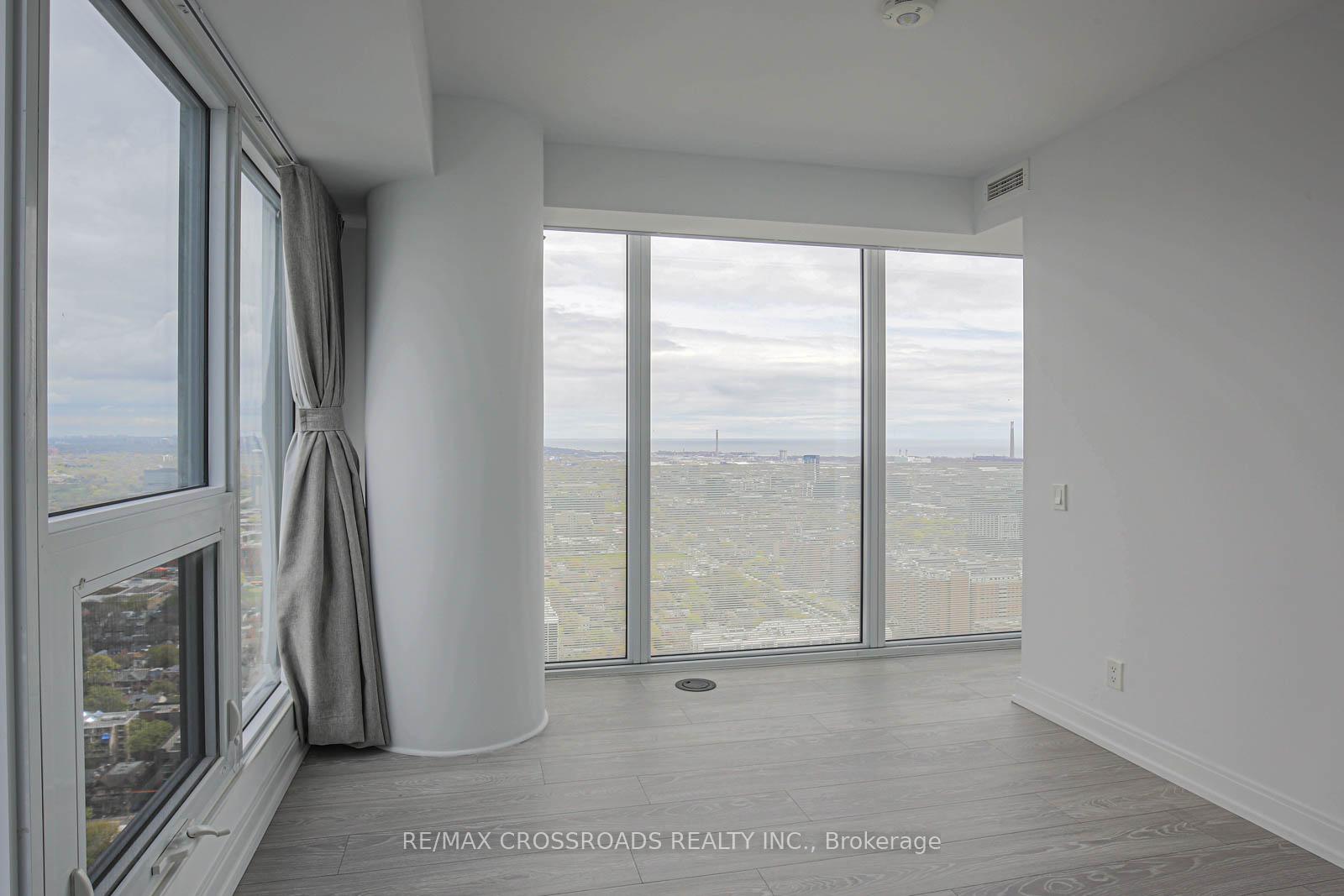 Photo 13 of Unit 5303, 181 Dundas Street E, Toronto, Moss Park — HOMEH