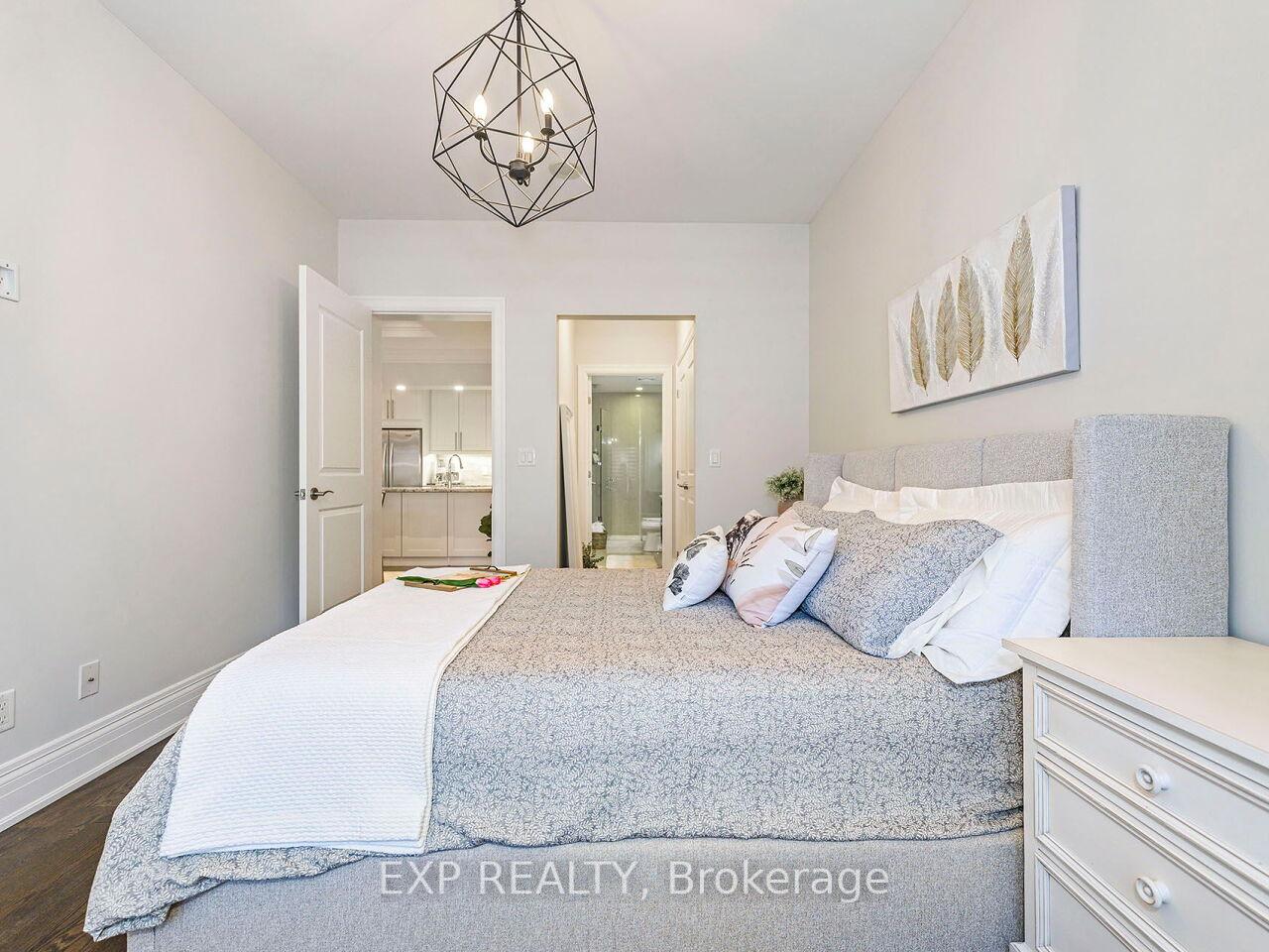 Photo 10 of Unit 231, 80 Burns Boulevard, King, King City — HOMEH