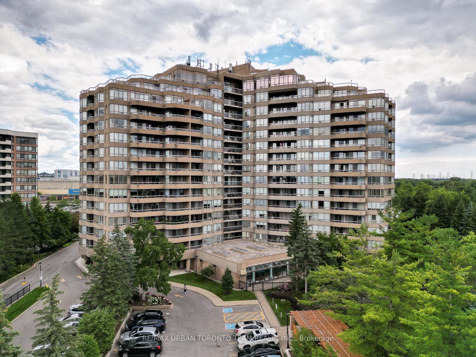 Photo 4 of Unit 1012, 610 Bullock Drive, Markham, Markville — HOMEH