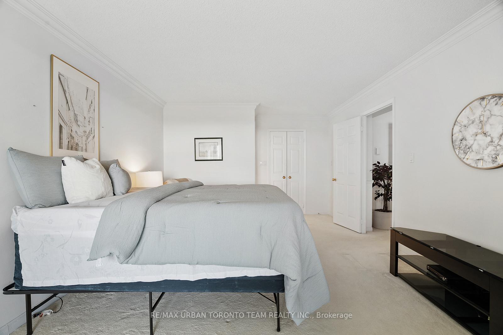 Photo 13 of Unit 1012, 610 Bullock Drive, Markham, Markville — HOMEH