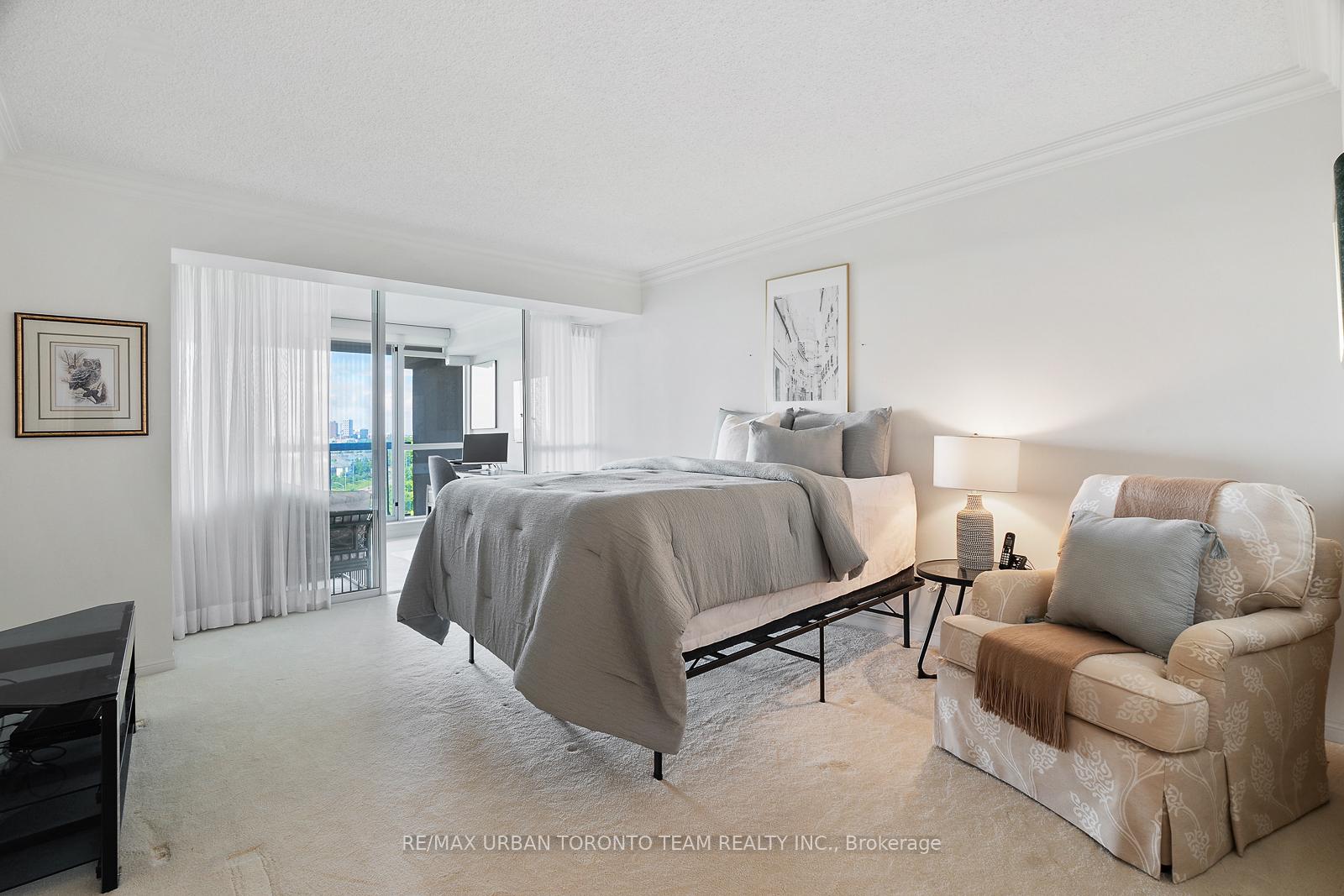 Photo 15 of Unit 1012, 610 Bullock Drive, Markham, Markville — HOMEH