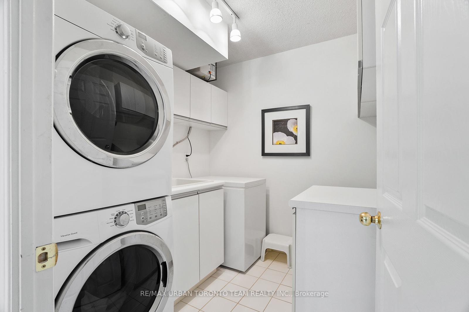 Photo 38 of Unit 1012, 610 Bullock Drive, Markham, Markville — HOMEH
