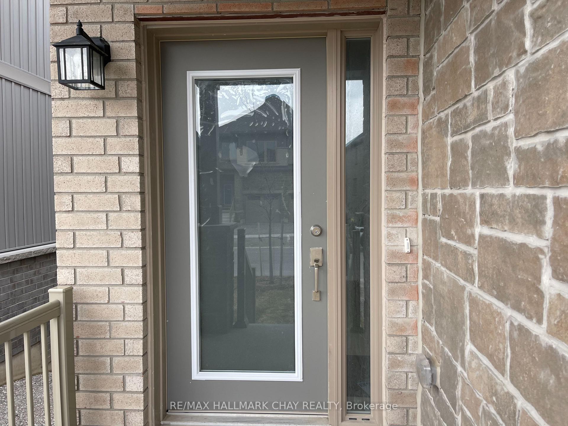 Photo 2 of 20 Barnyard Trail, Barrie, Rural Barrie Southeast — HOMEH