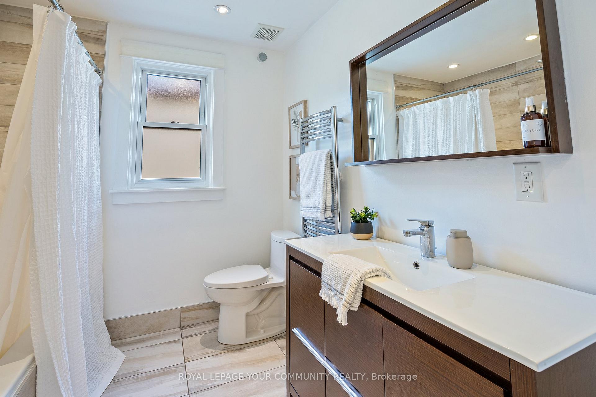 Photo 15 of 536 Glebeholme Boulevard, Toronto, Danforth — HOMEH