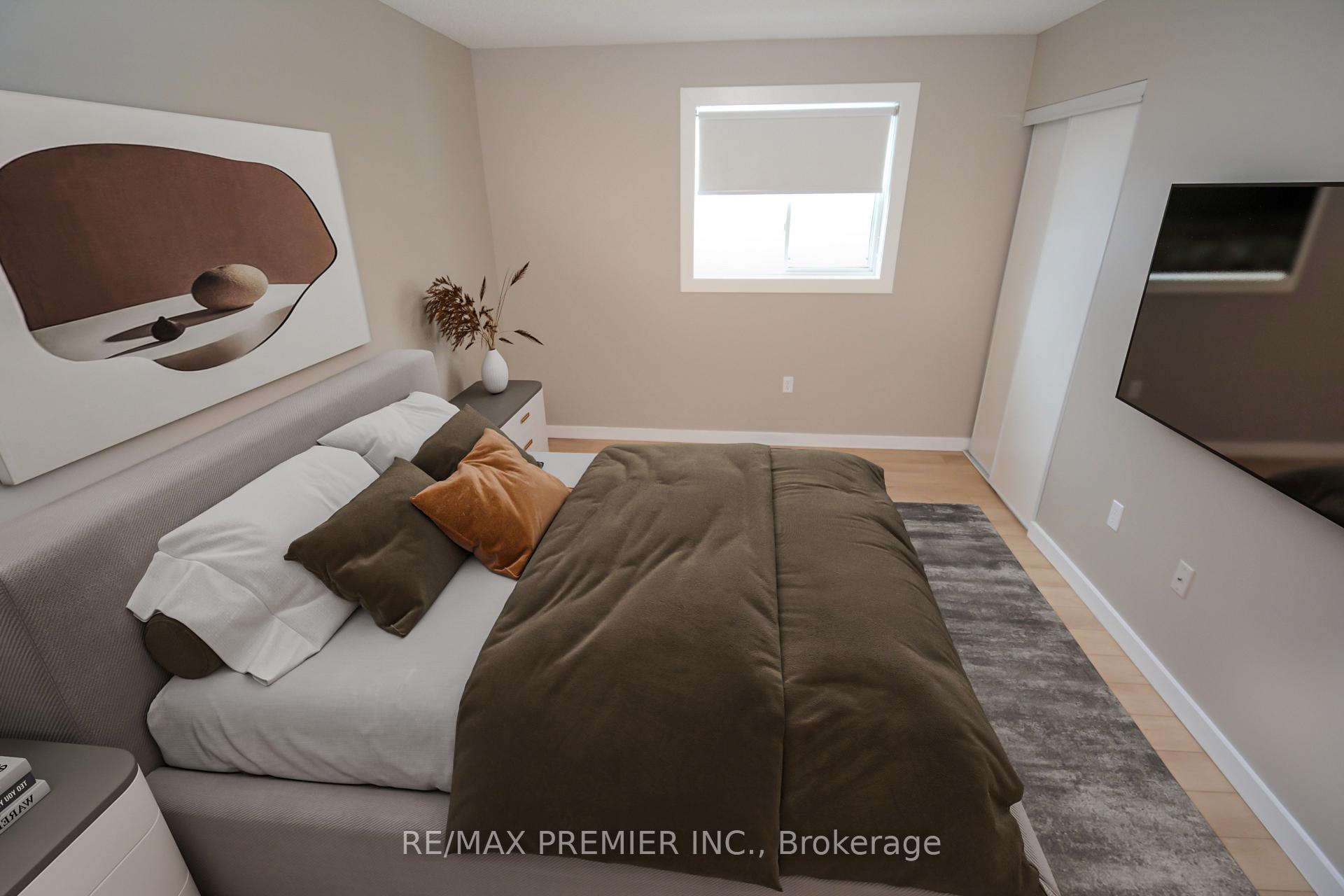 Photo 18 of 16 Commonwealth Road, Barrie, Innis-Shore — HOMEH