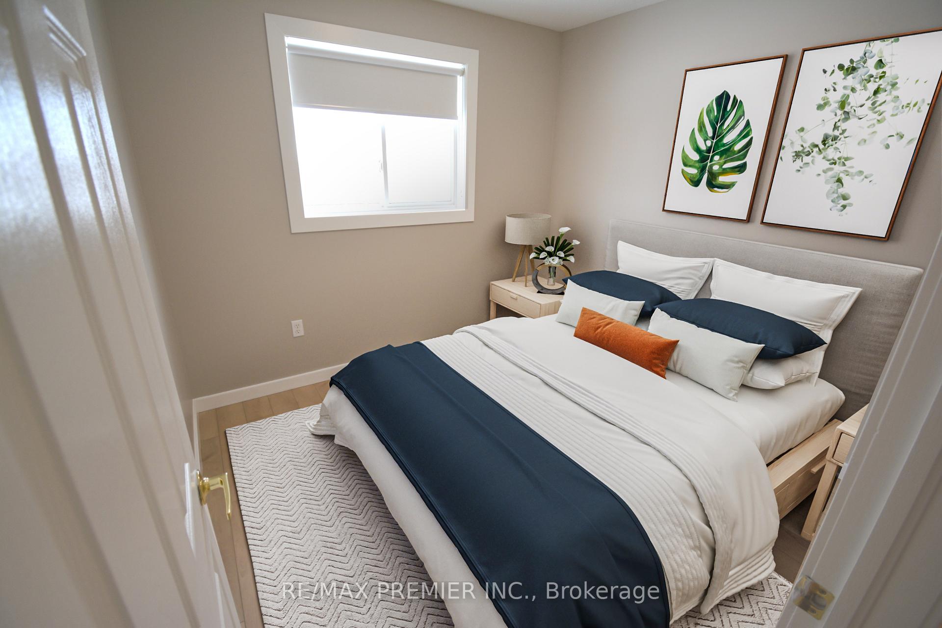 Photo 14 of 16 Commonwealth Road, Barrie, Innis-Shore — HOMEH