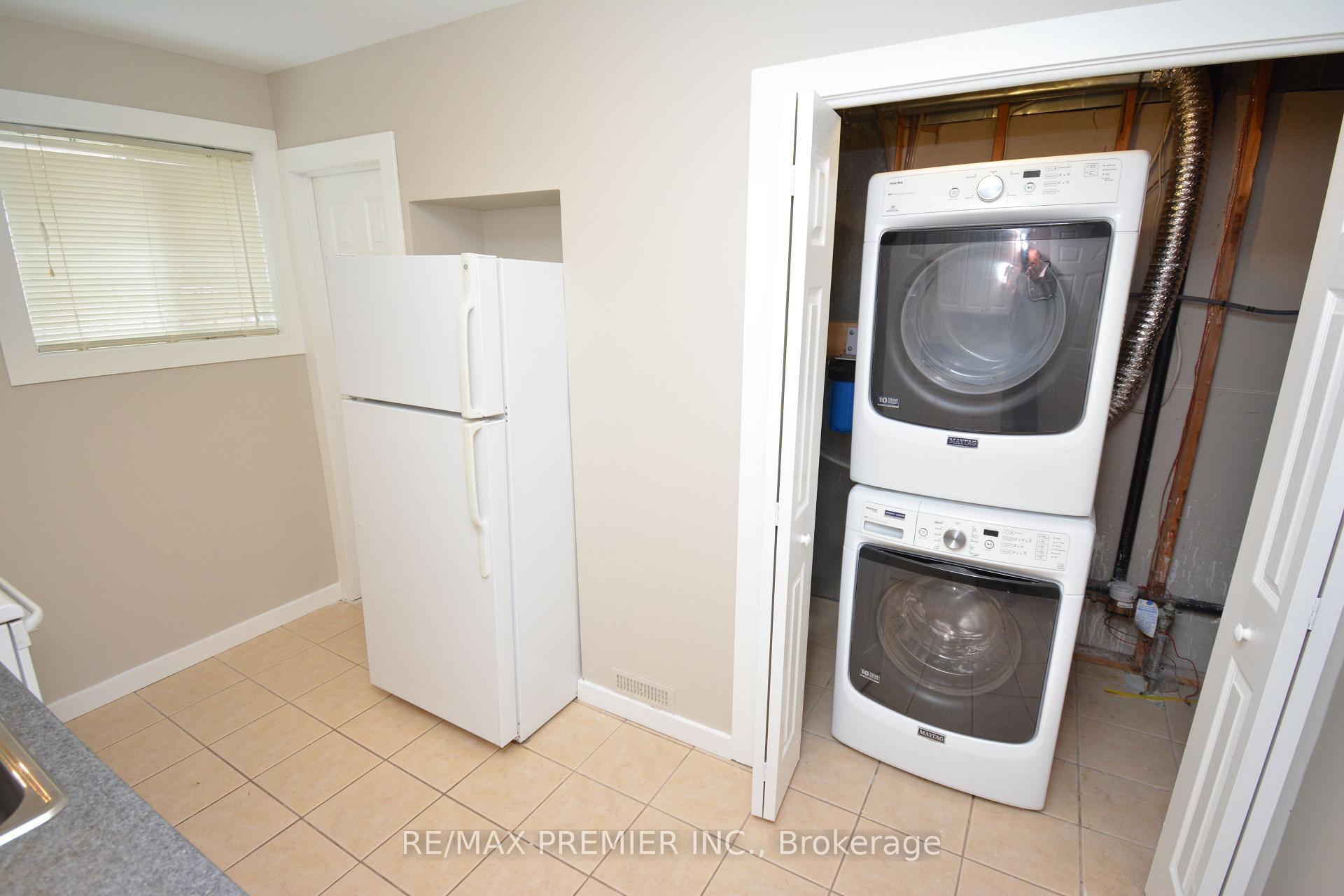 Photo 26 of 16 Commonwealth Road, Barrie, Innis-Shore — HOMEH