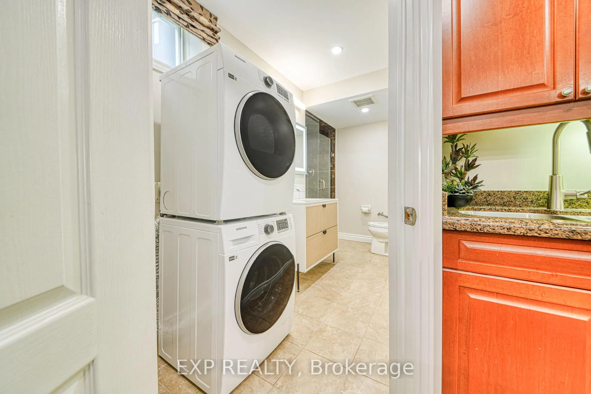 Photo 21 of BSMT - 87 Lowinger Avenue, Hamilton, Meadowlands — HOMEH