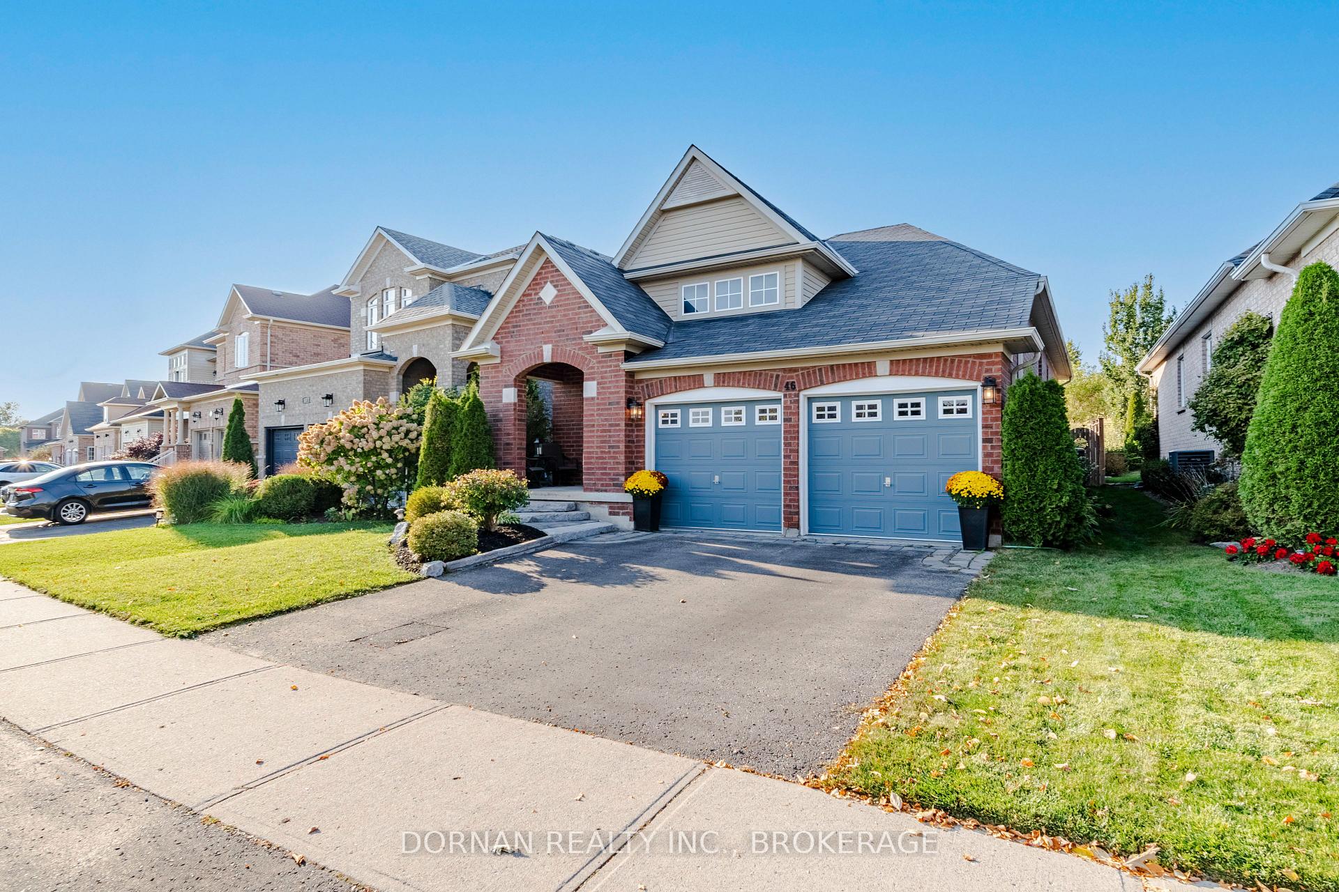 Photo 3 of 46 Albert Street, Clarington, Bowmanville — HOMEH