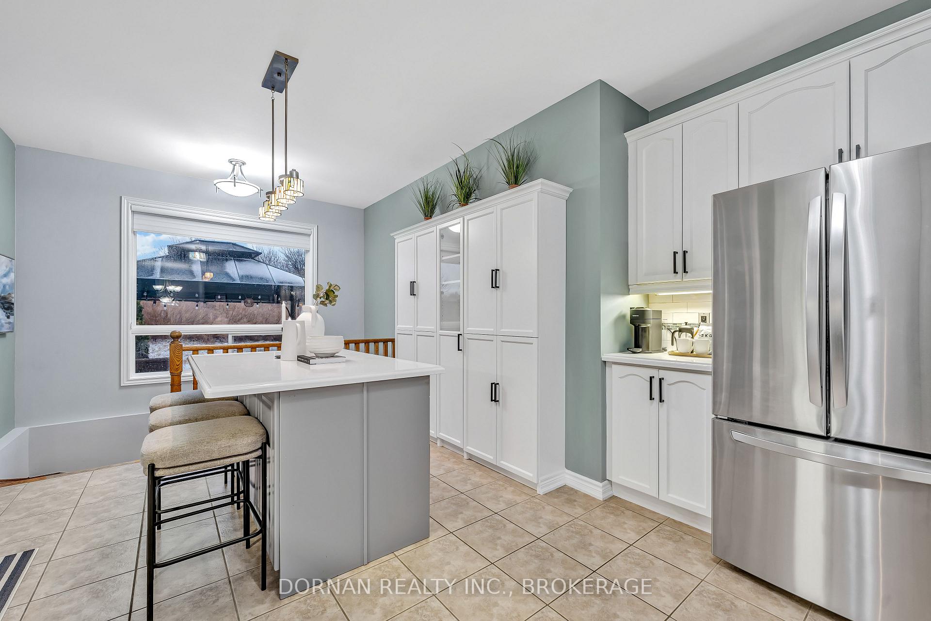 Photo 15 of 46 Albert Street, Clarington, Bowmanville — HOMEH