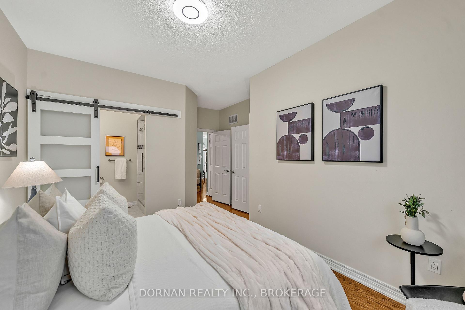Photo 12 of 46 Albert Street, Clarington, Bowmanville — HOMEH