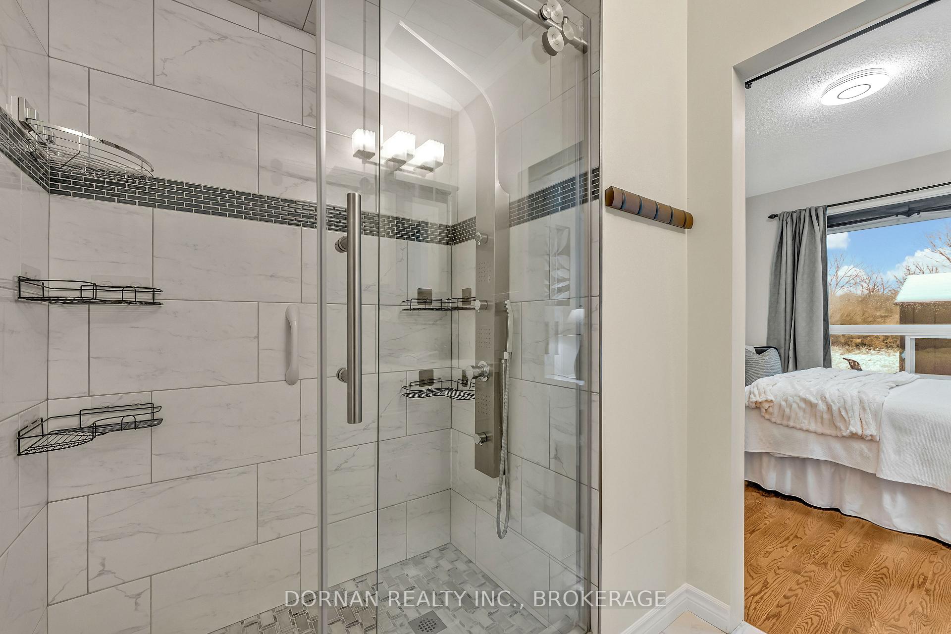 Photo 38 of 46 Albert Street, Clarington, Bowmanville — HOMEH
