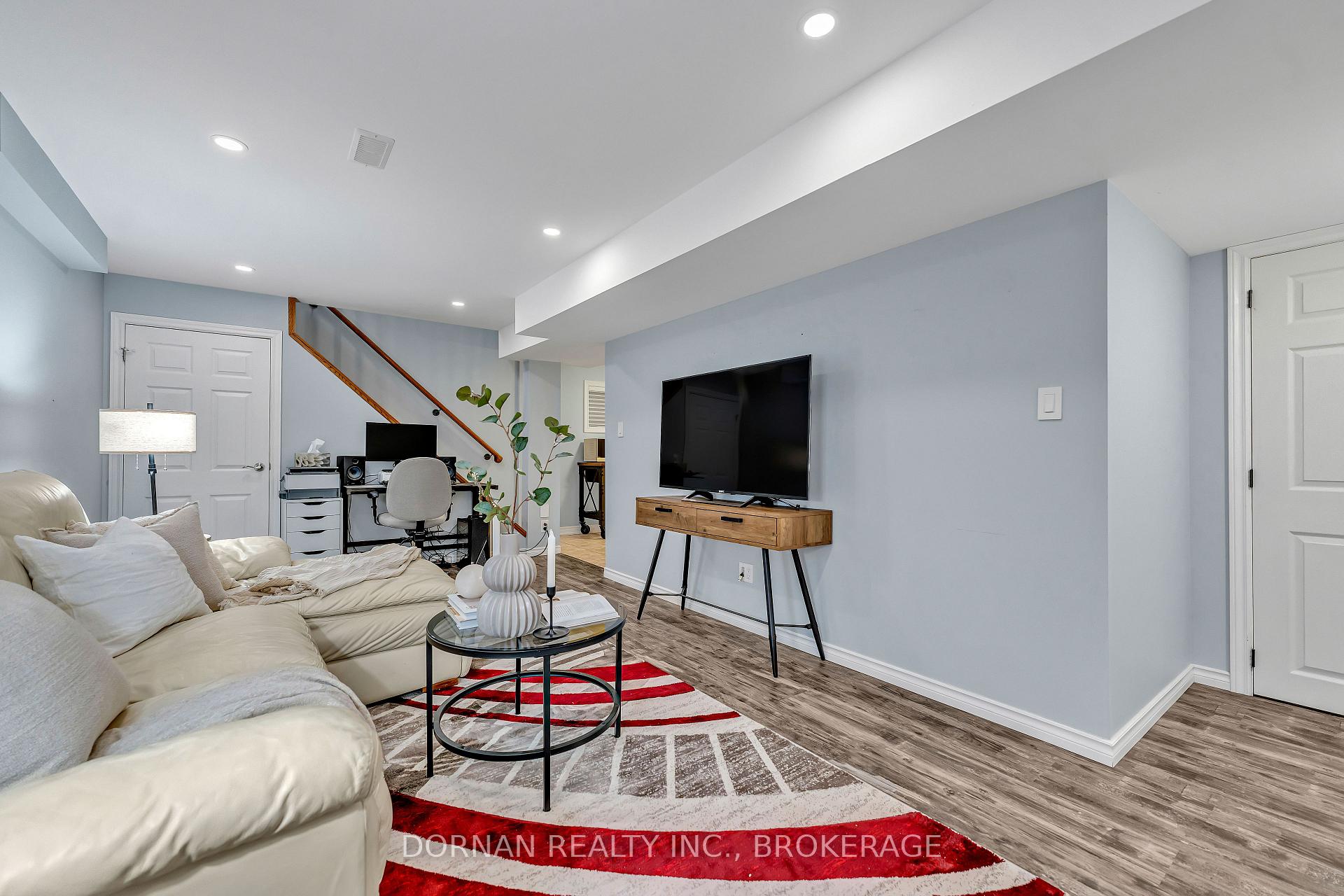 Photo 17 of 46 Albert Street, Clarington, Bowmanville — HOMEH