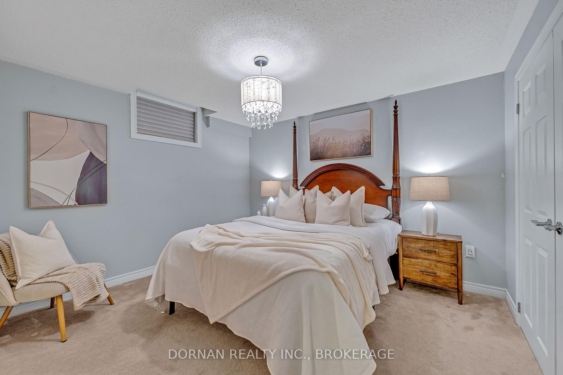 Photo 27 of 46 Albert Street, Clarington, Bowmanville — HOMEH