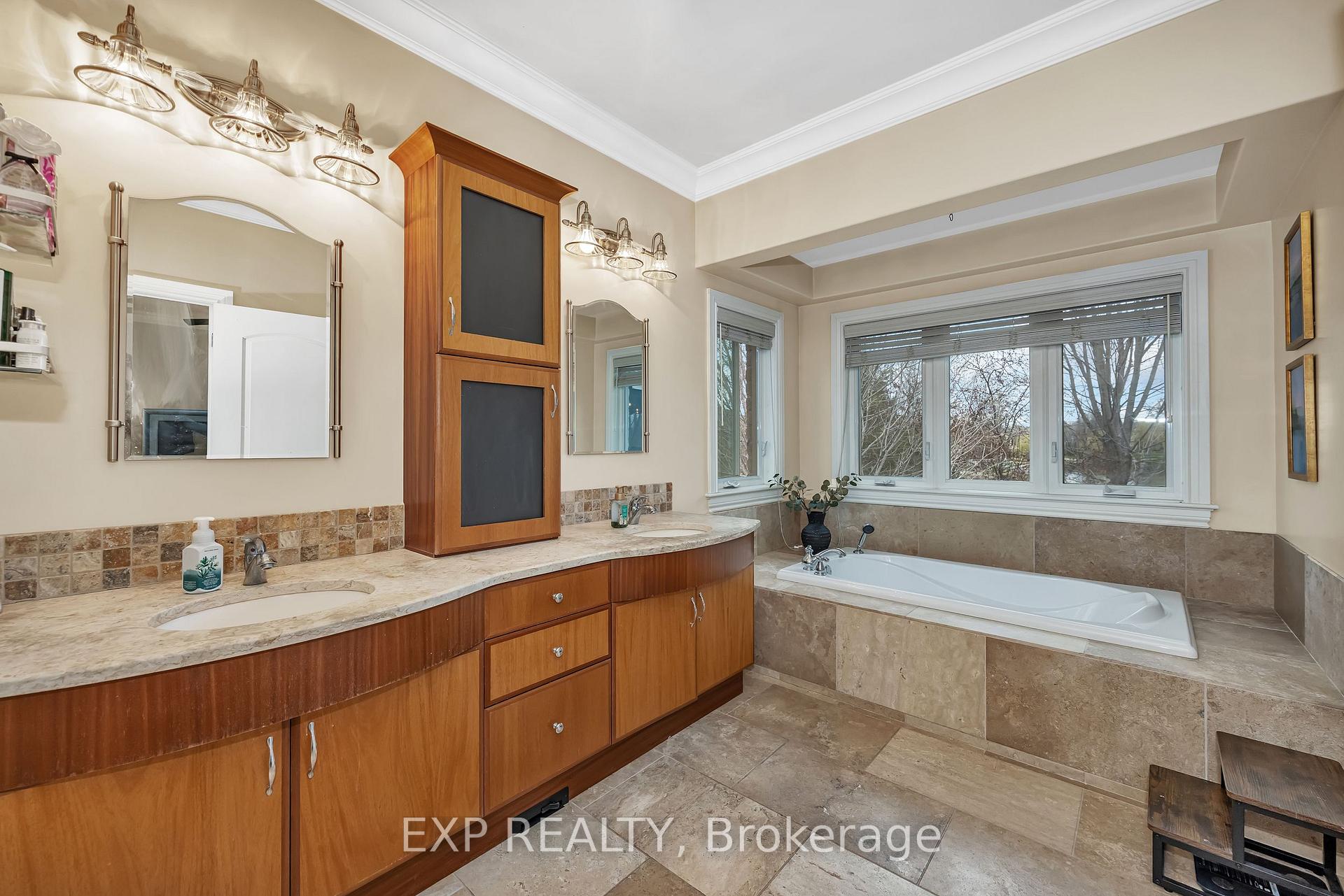 Photo 12 of 6703 Suncrest Drive, Ottawa, Greely — HOMEH