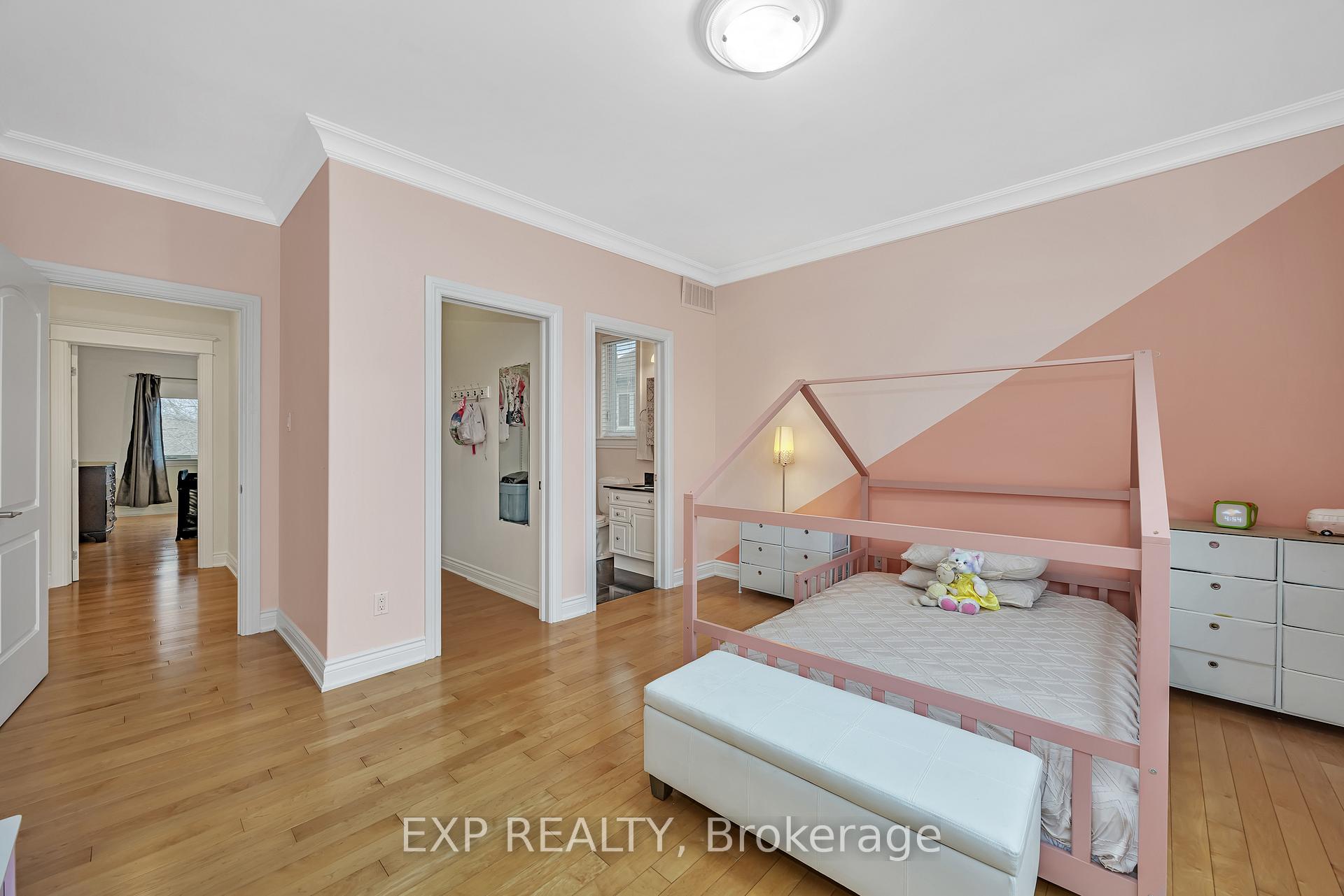 Photo 19 of 6703 Suncrest Drive, Ottawa, Greely — HOMEH