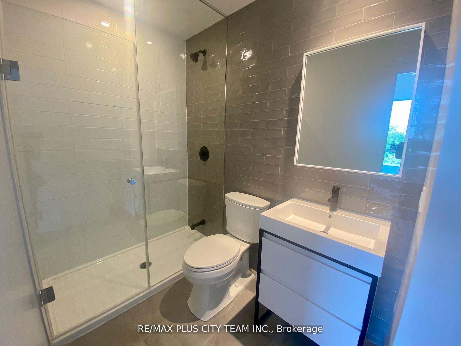 Photo 4 of Unit 617, 150 Logan Avenue, Toronto, South Riverdale — HOMEH