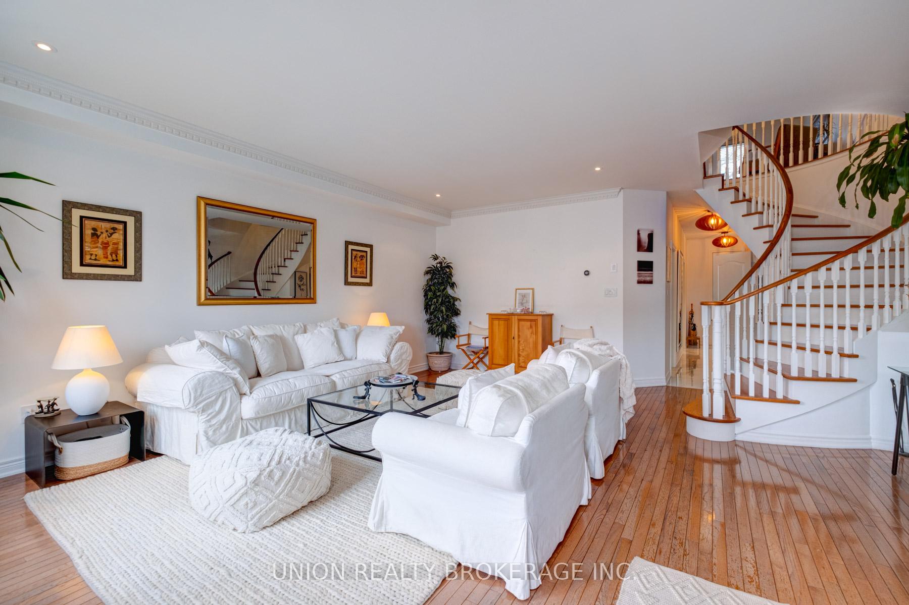 Photo 26 of 61 Sarah Ashbridge Avenue, Toronto, The Beaches — HOMEH