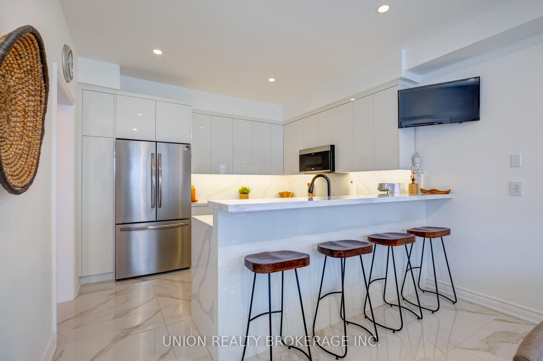 Photo 7 of 61 Sarah Ashbridge Avenue, Toronto, The Beaches — HOMEH