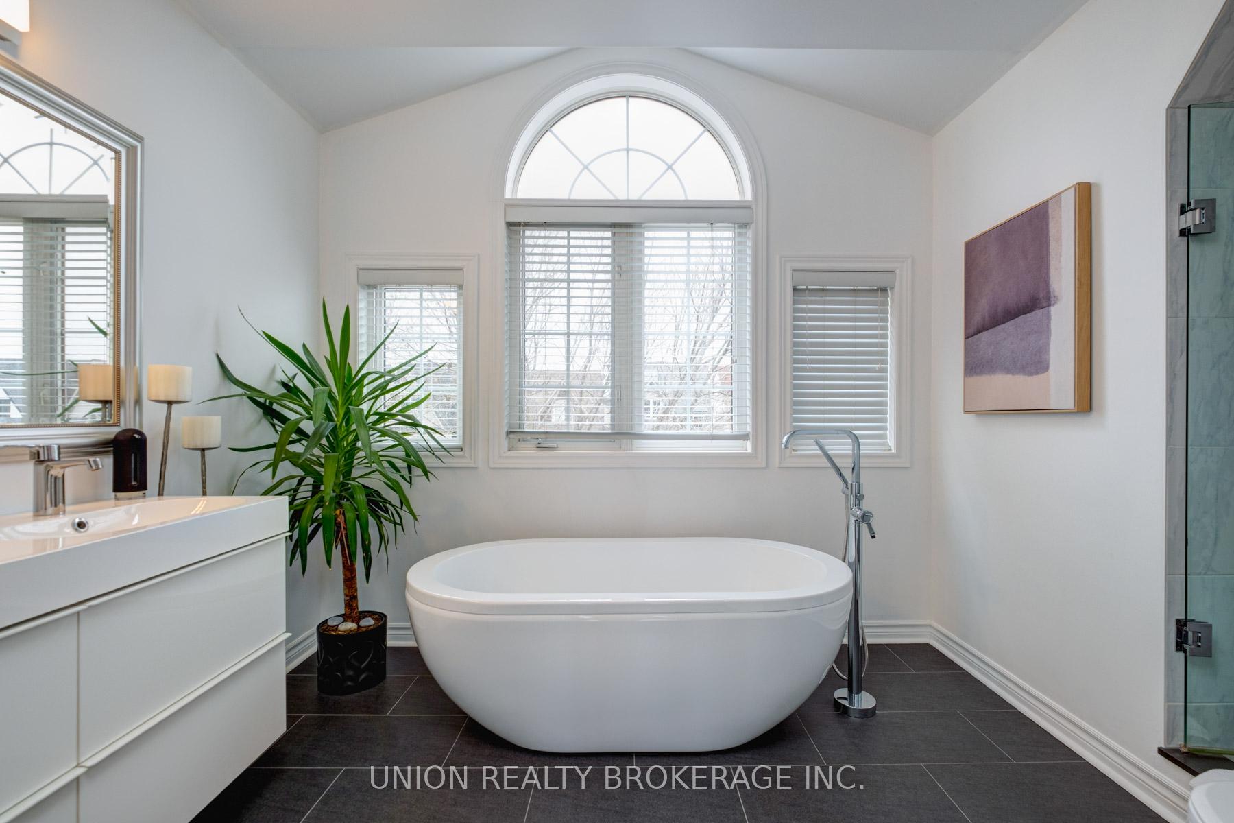 Photo 27 of 61 Sarah Ashbridge Avenue, Toronto, The Beaches — HOMEH