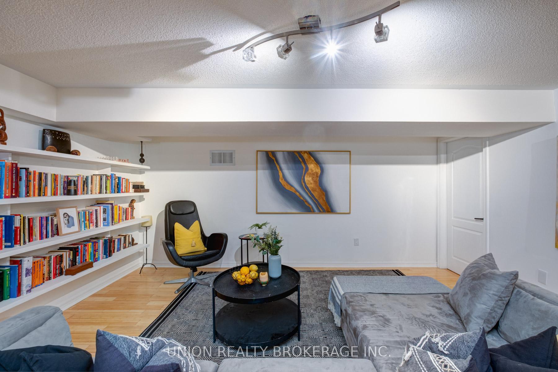 Photo 28 of 61 Sarah Ashbridge Avenue, Toronto, The Beaches — HOMEH