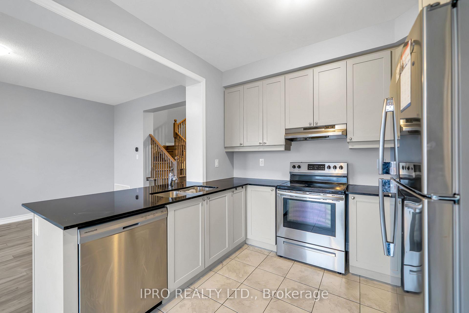 Photo 12 of 31 Broden Crescent, Whitby, Lynde Creek — HOMEH