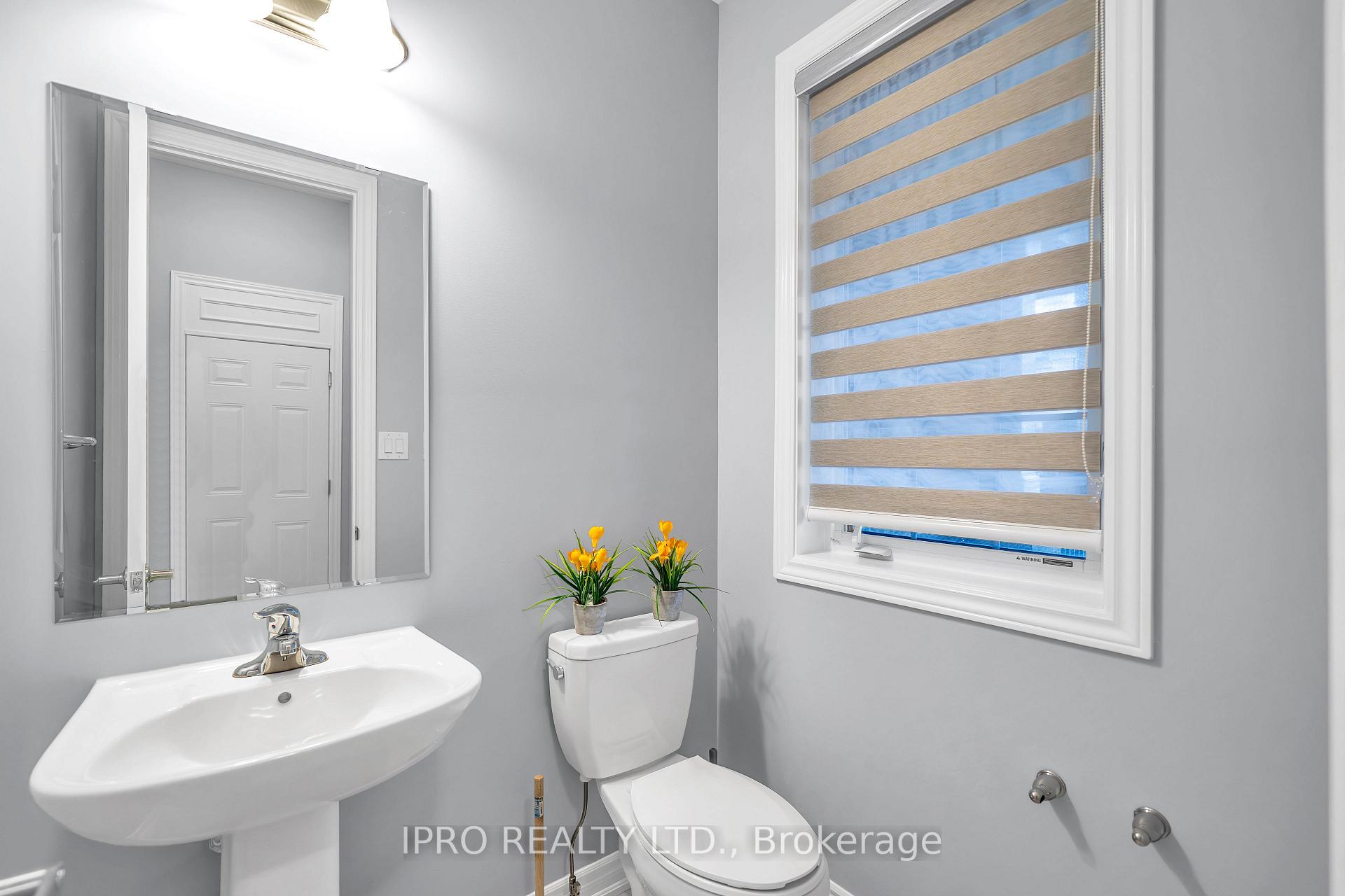 Photo 10 of 31 Broden Crescent, Whitby, Lynde Creek — HOMEH