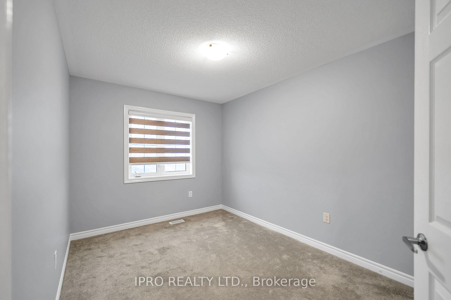 Photo 24 of 31 Broden Crescent, Whitby, Lynde Creek — HOMEH