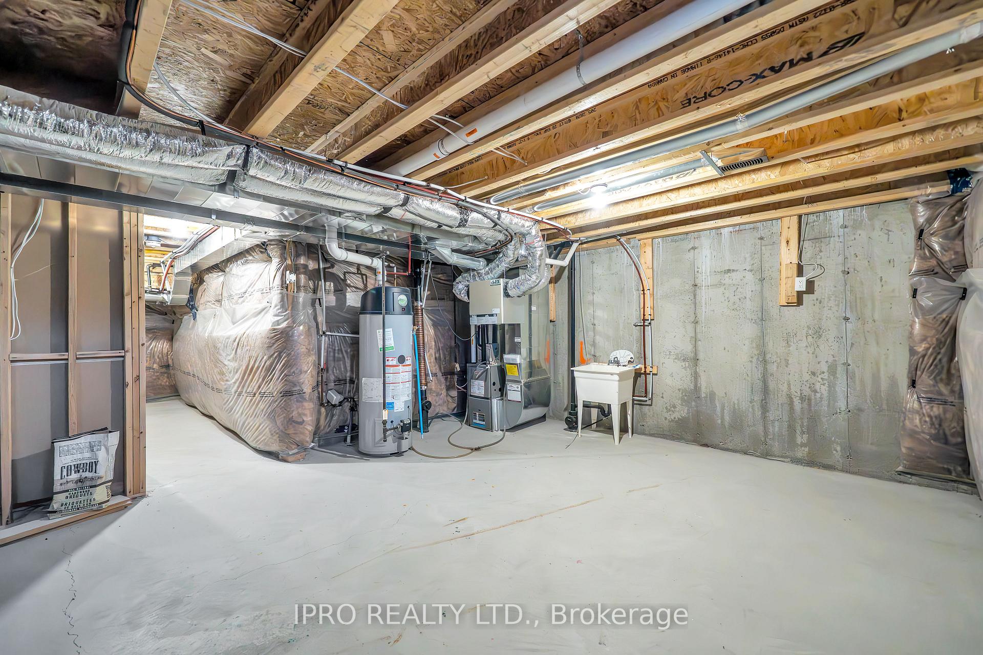 Photo 20 of 31 Broden Crescent, Whitby, Lynde Creek — HOMEH