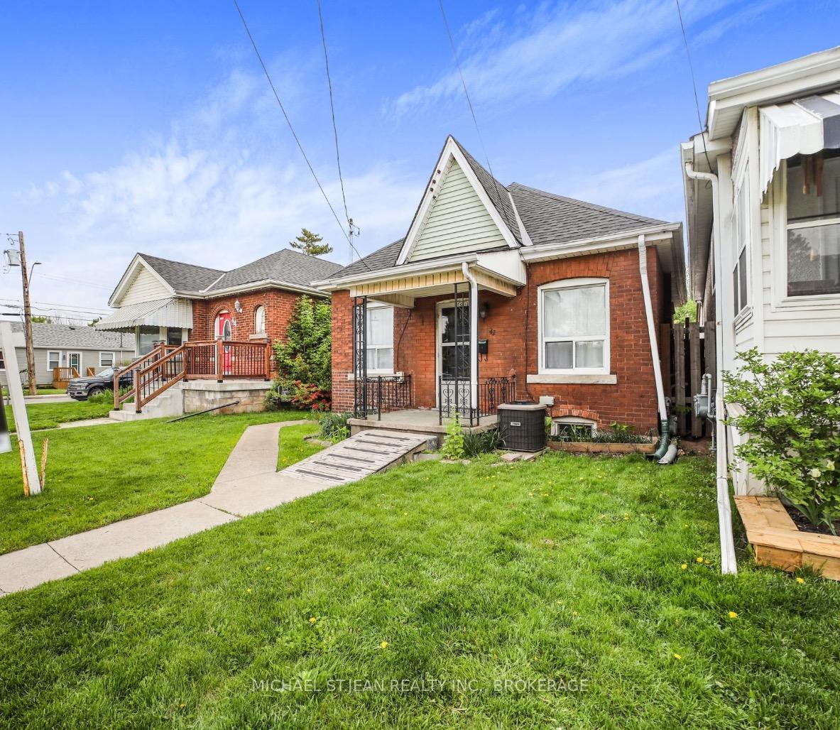 Photo 1 of 42 Ellis Avenue, Hamilton, Crown Point — HOMEH