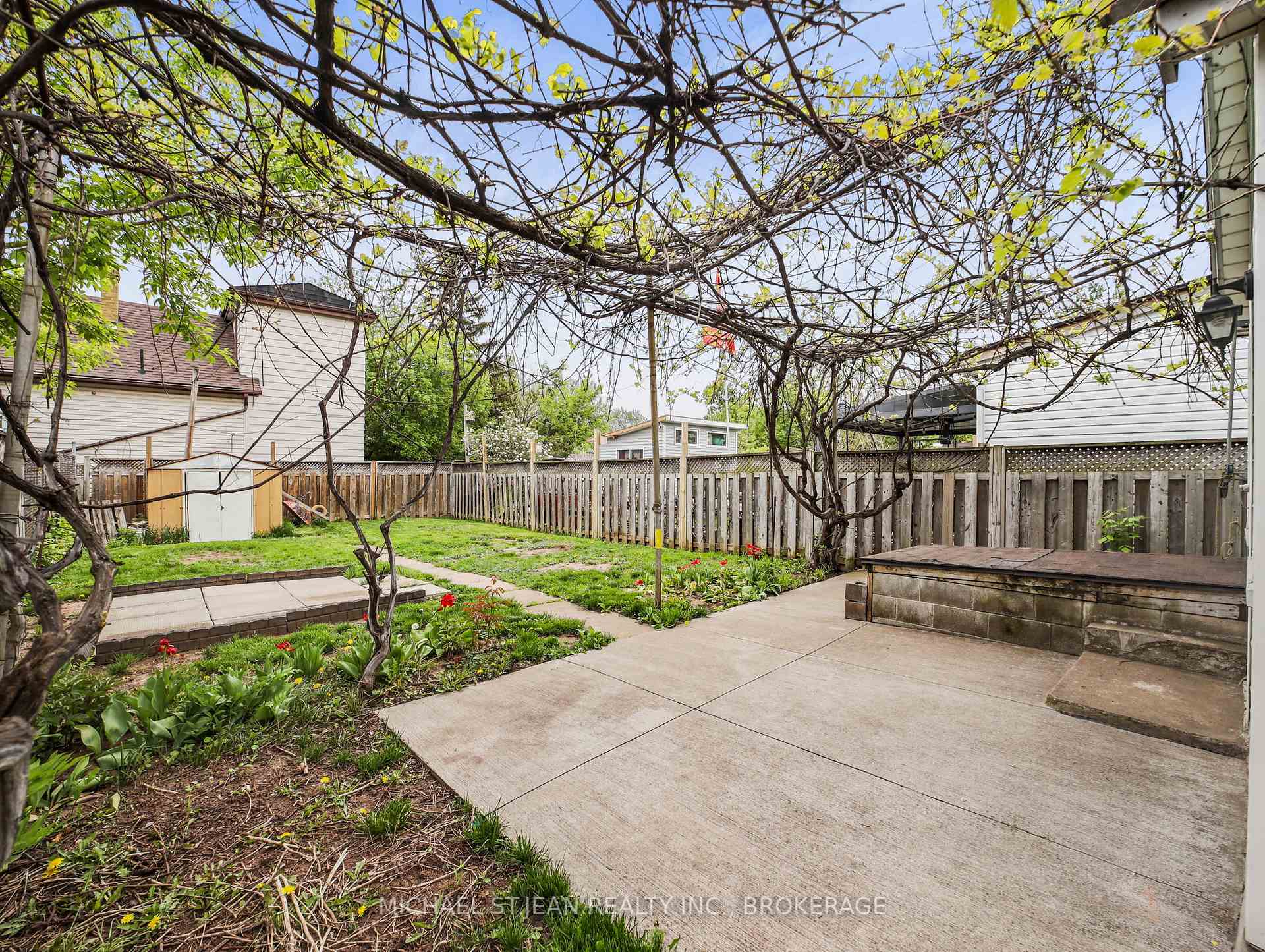 Photo 22 of 42 Ellis Avenue, Hamilton, Crown Point — HOMEH