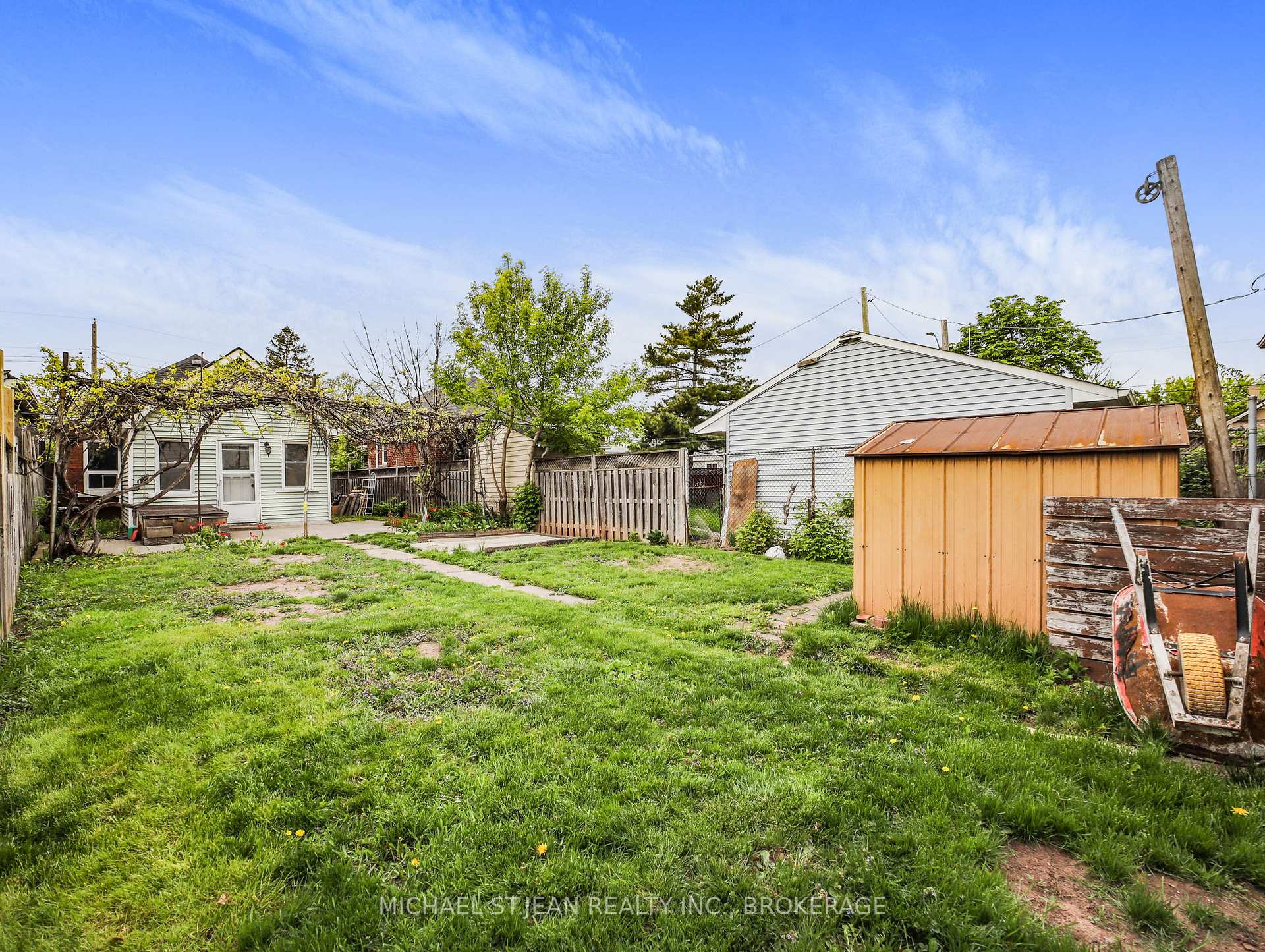 Photo 27 of 42 Ellis Avenue, Hamilton, Crown Point — HOMEH