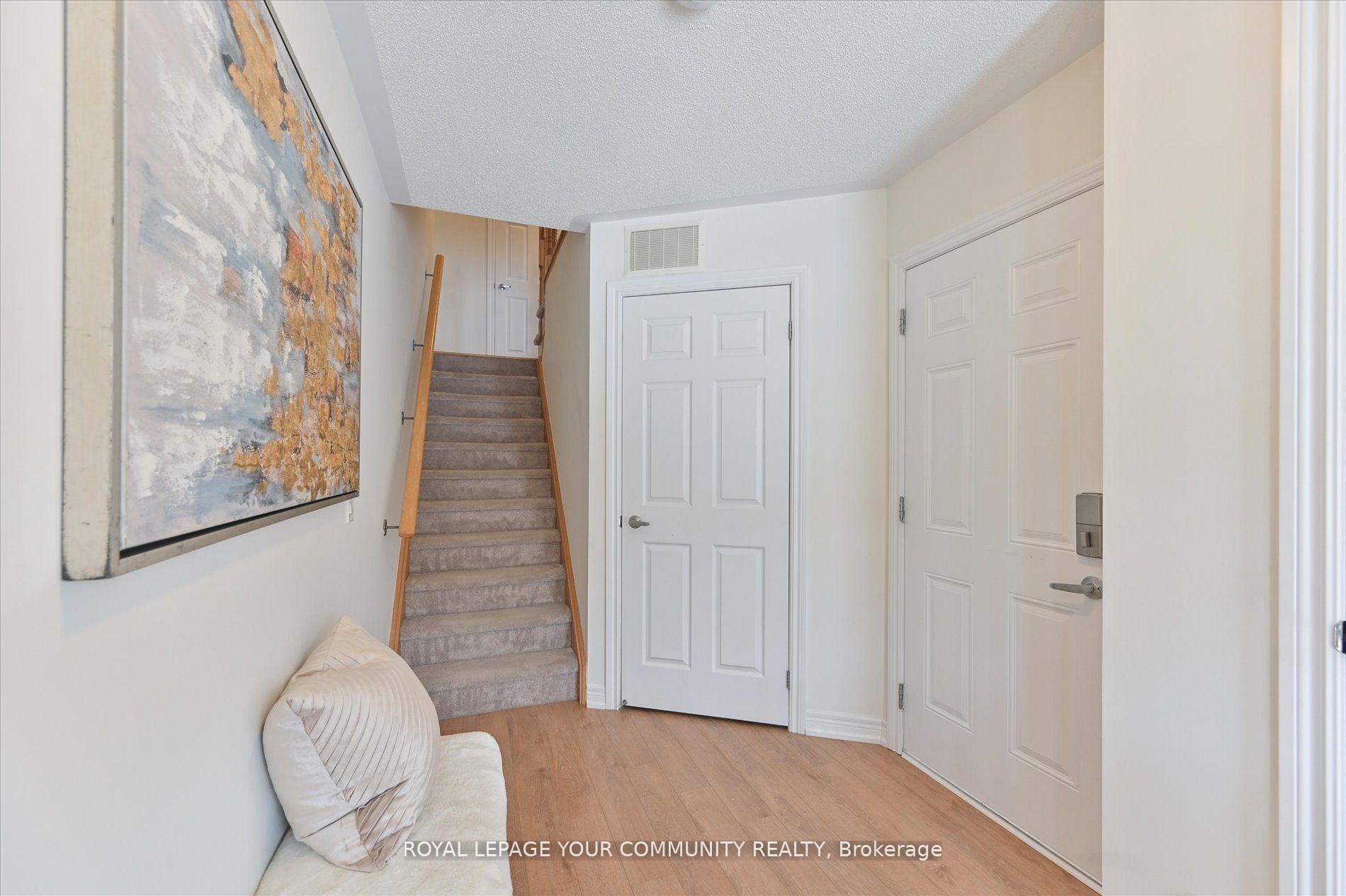 Photo 6 of 80 Tabaret Crescent, Oshawa, Windfields — HOMEH