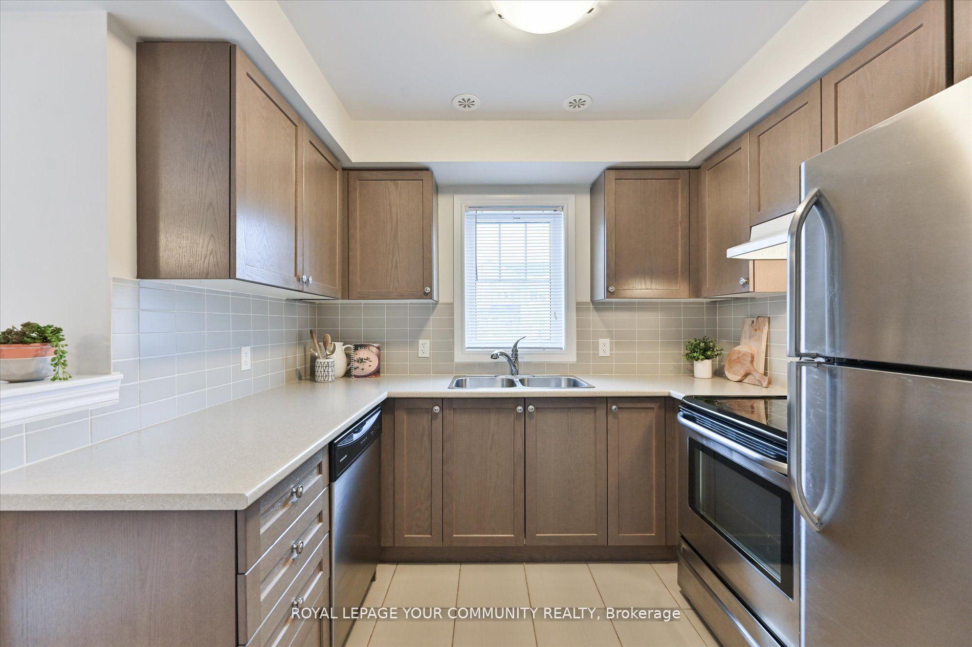 Photo 14 of 80 Tabaret Crescent, Oshawa, Windfields — HOMEH