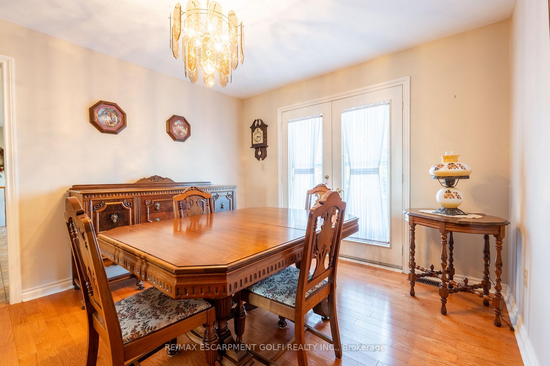 Photo 15 of 8560 Leeming Road, Hamilton, Mount Hope — HOMEH