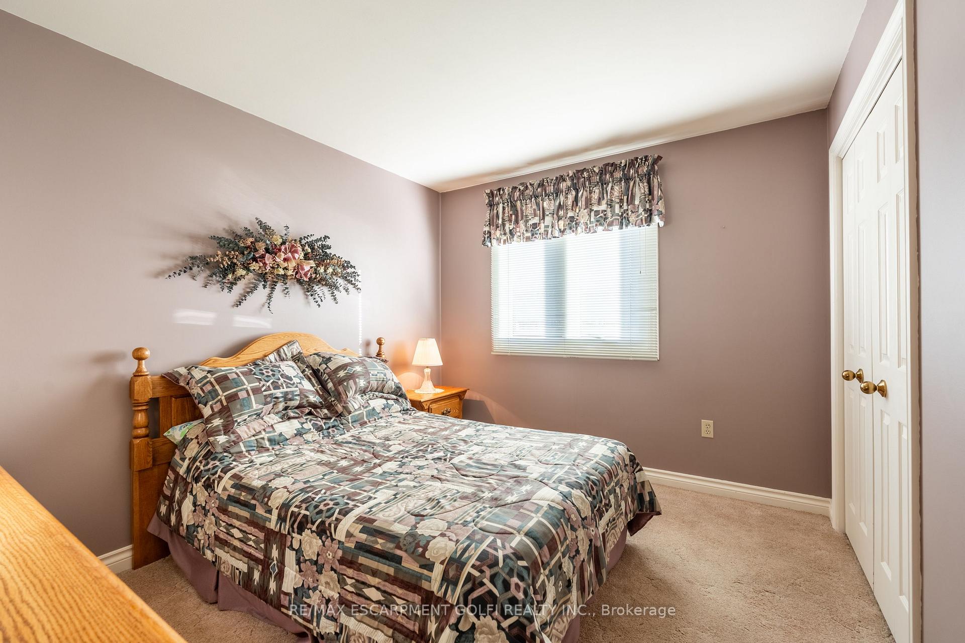 Photo 10 of 8560 Leeming Road, Hamilton, Mount Hope — HOMEH