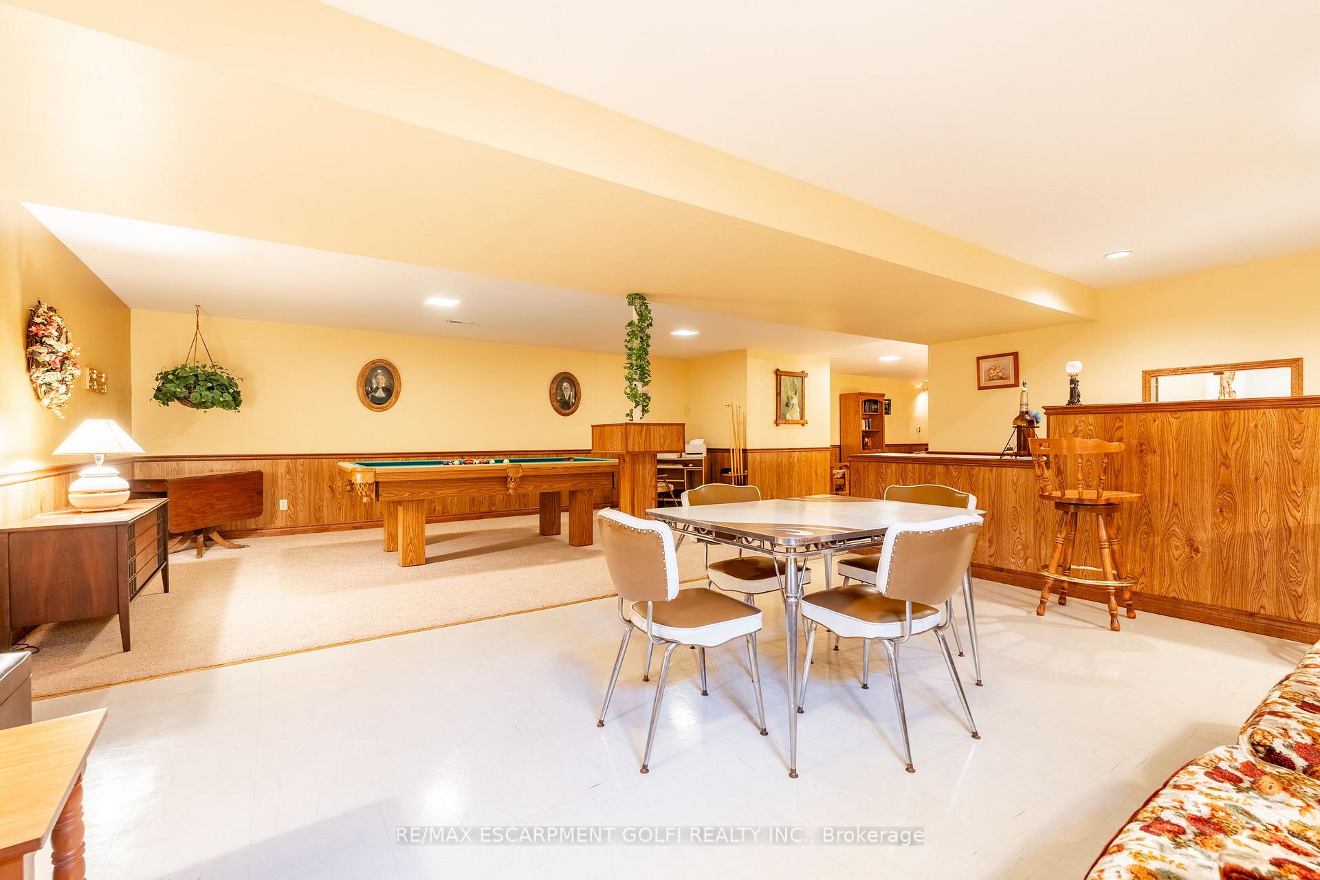 Photo 14 of 8560 Leeming Road, Hamilton, Mount Hope — HOMEH