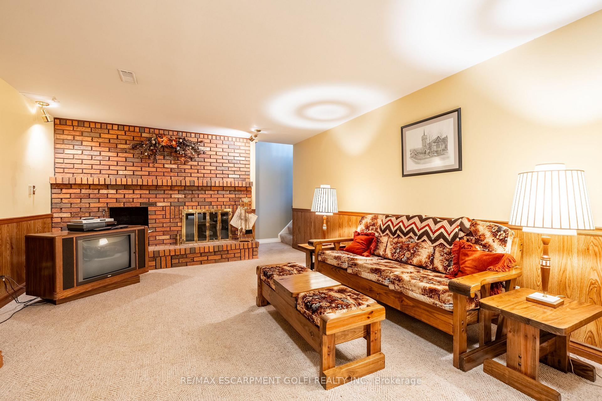 Photo 40 of 8560 Leeming Road, Hamilton, Mount Hope — HOMEH