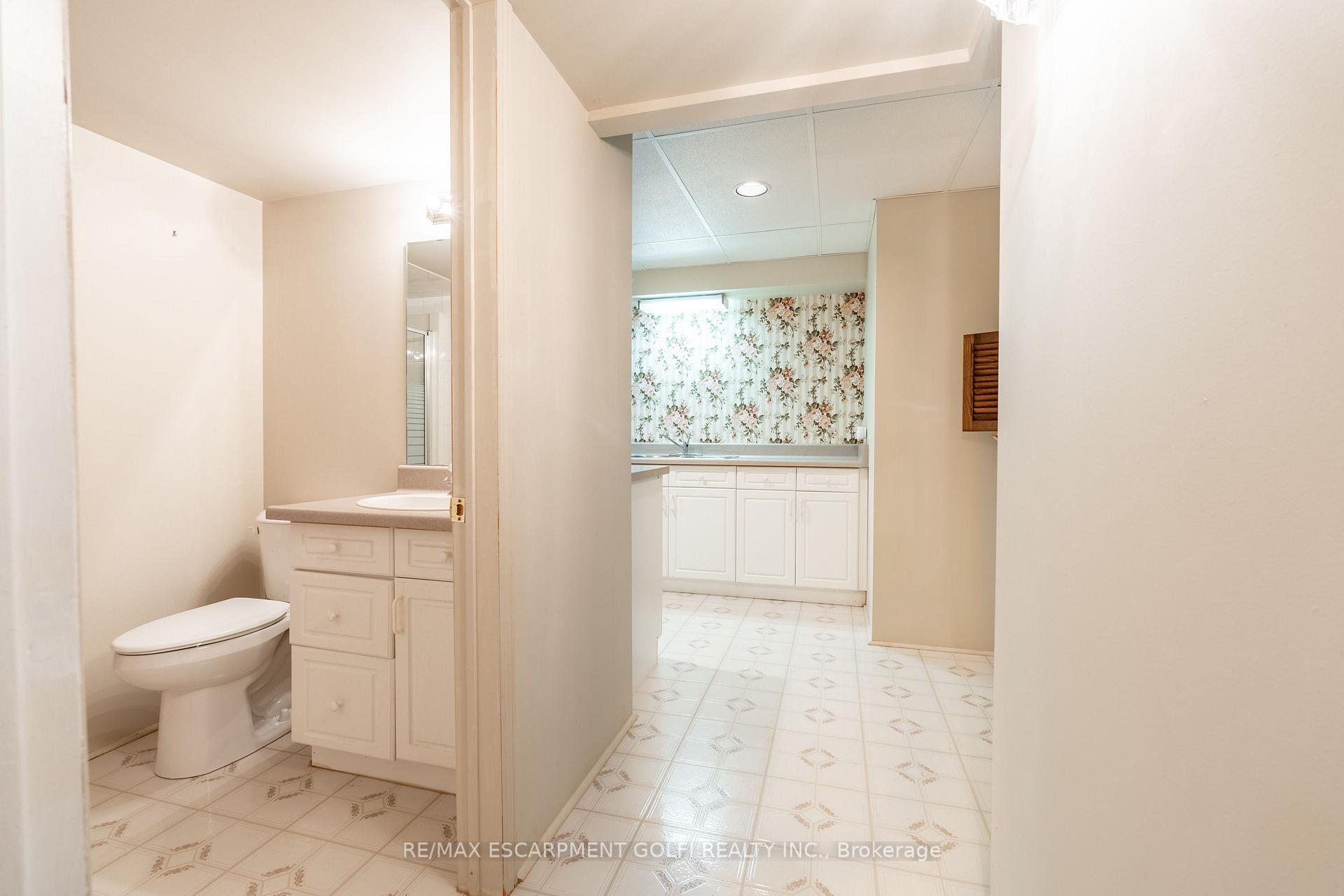 Photo 36 of 8560 Leeming Road, Hamilton, Mount Hope — HOMEH
