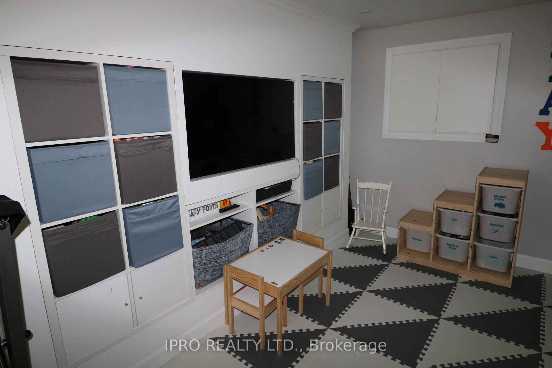 Photo 20 of 16 Smith Court, Caledon, Bolton East — HOMEH
