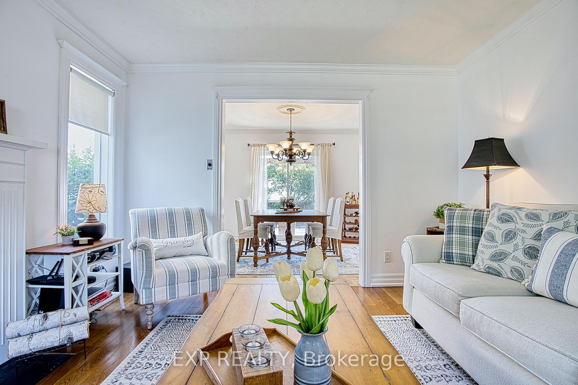 Photo 7 of 105 Central Avenue, Grimsby, Grimsby East — HOMEH