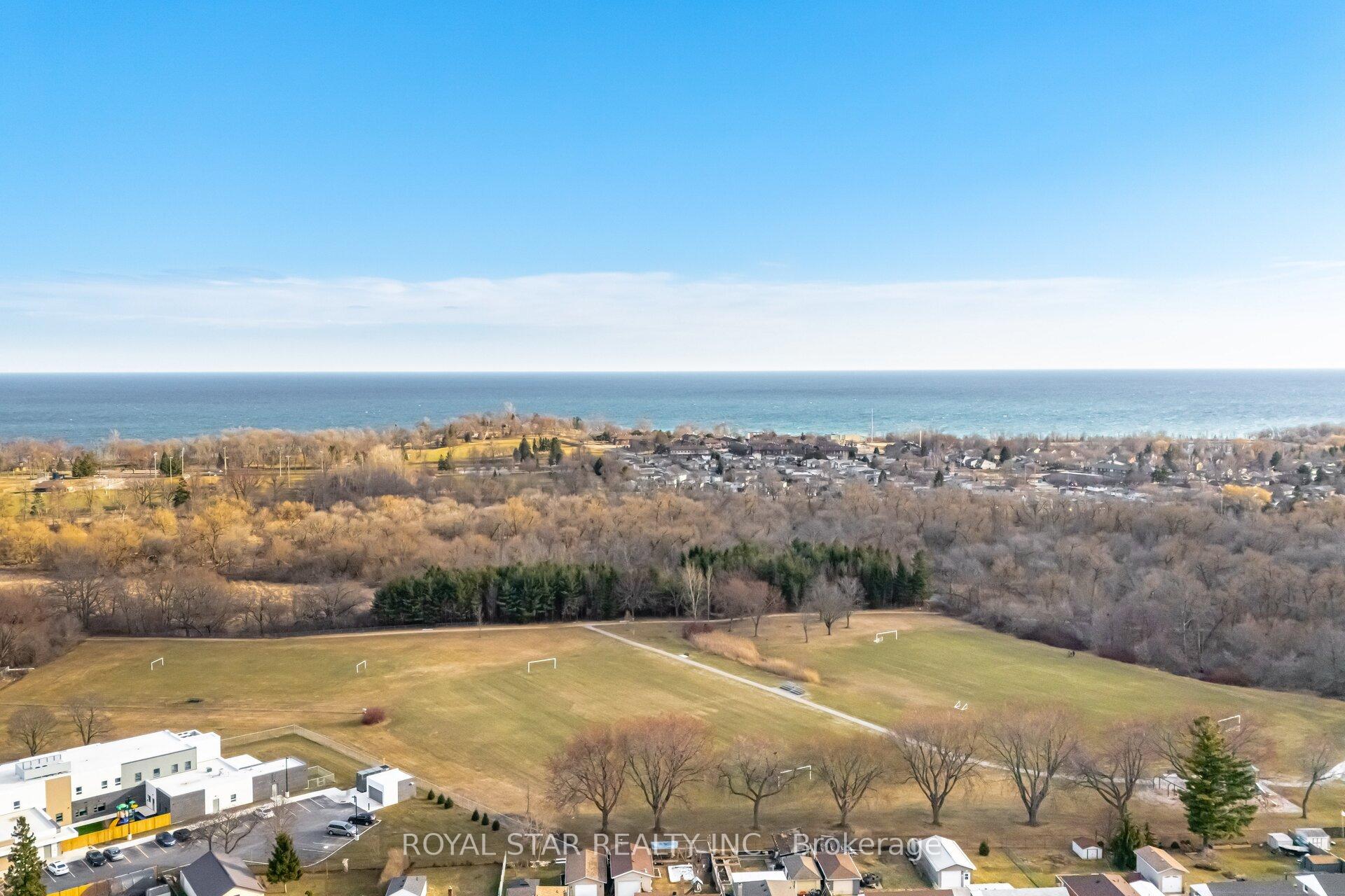 Photo 40 of 16 Cottingham Crescent, Oshawa, Farewell — HOMEH