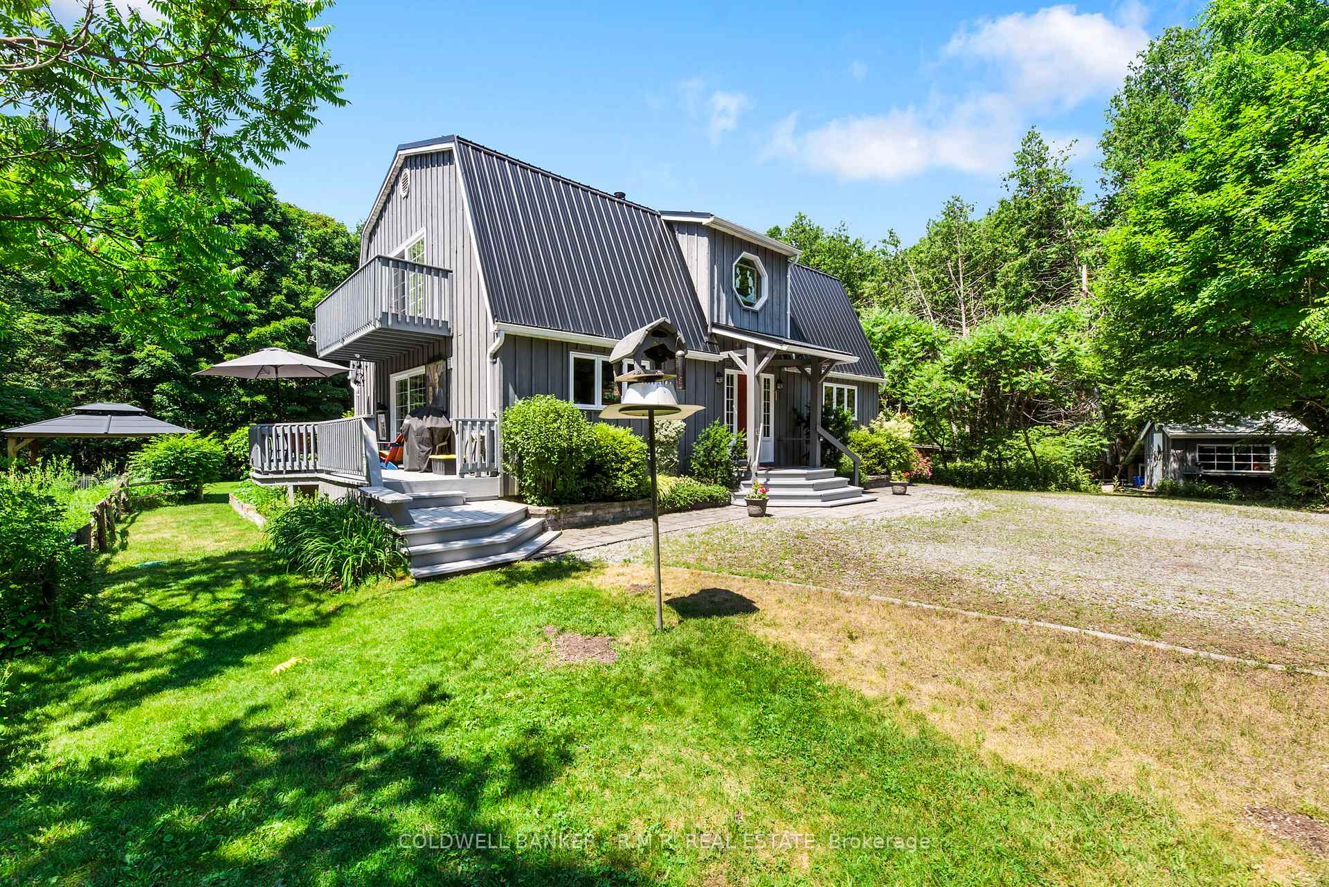 Photo 2 of 3432 Crossen Road, Hamilton Township, Rural Hamilton — HOMEH