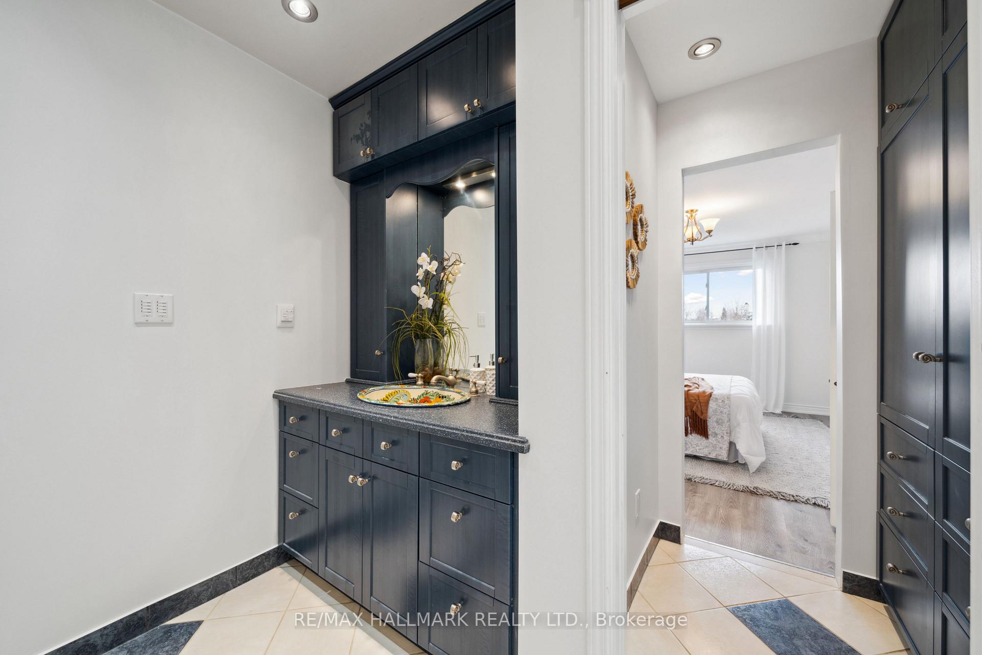 Photo 19 of 713 Kingfisher Drive, Pickering, Bay Ridges — HOMEH