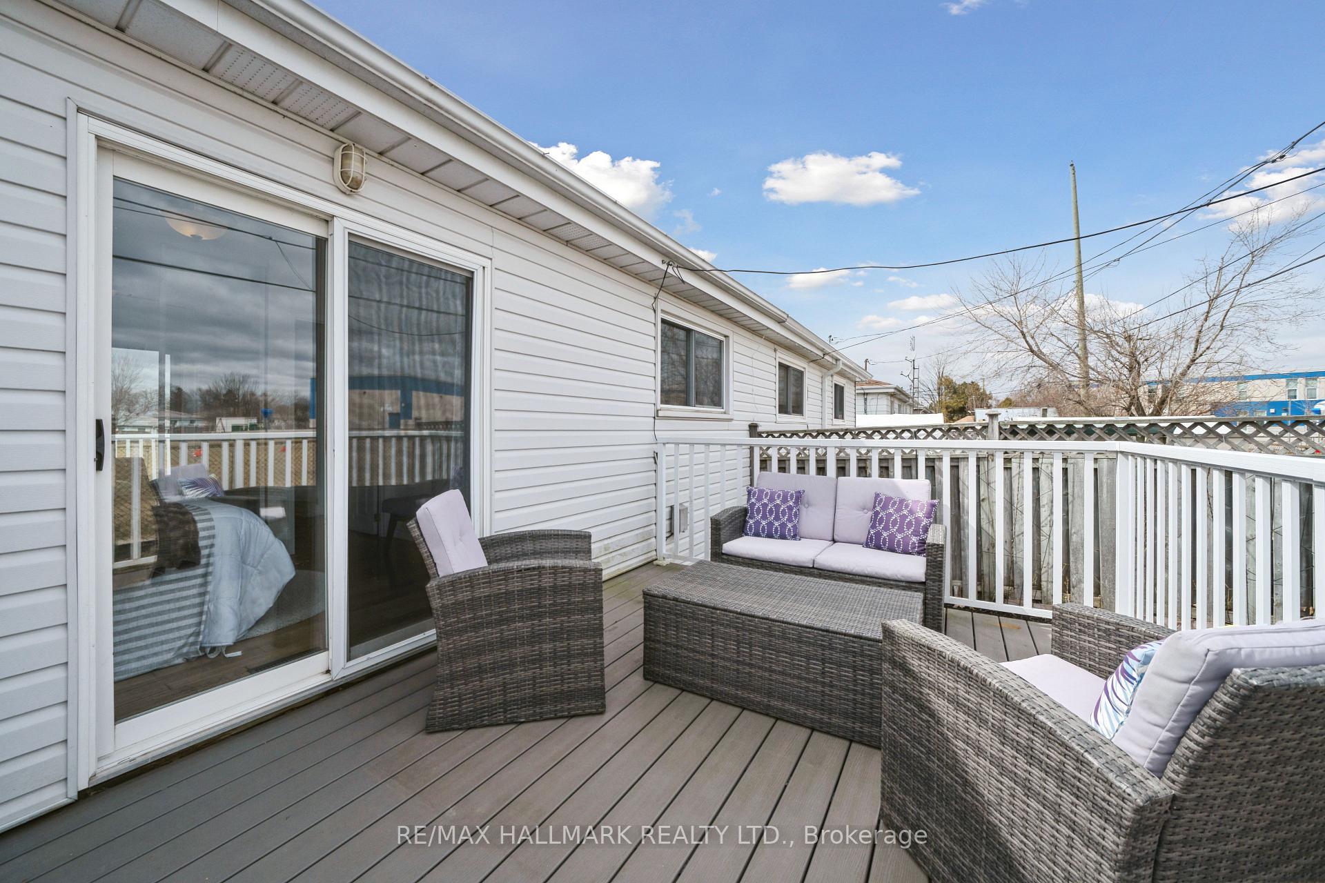 Photo 43 of 713 Kingfisher Drive, Pickering, Bay Ridges — HOMEH