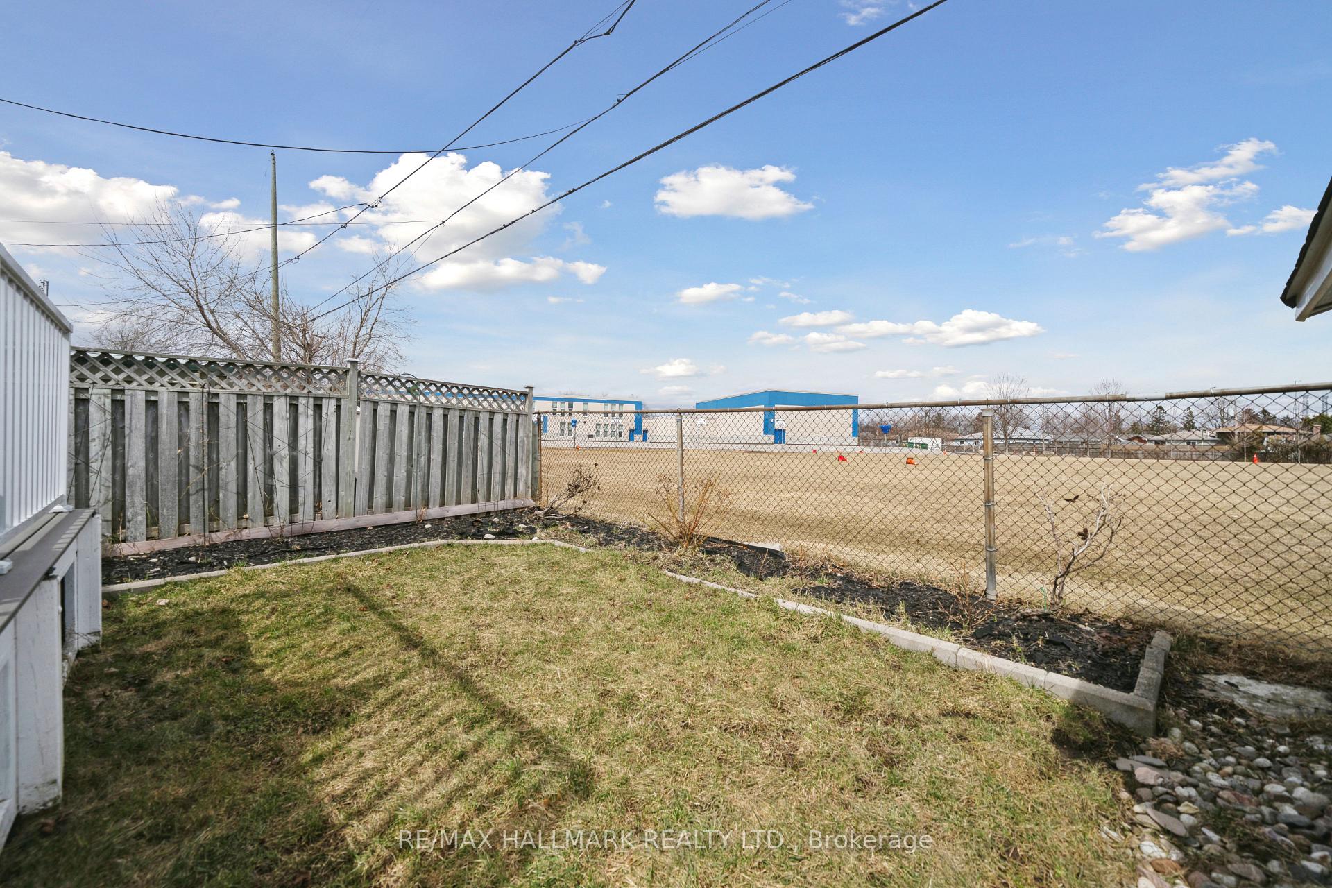 Photo 48 of 713 Kingfisher Drive, Pickering, Bay Ridges — HOMEH