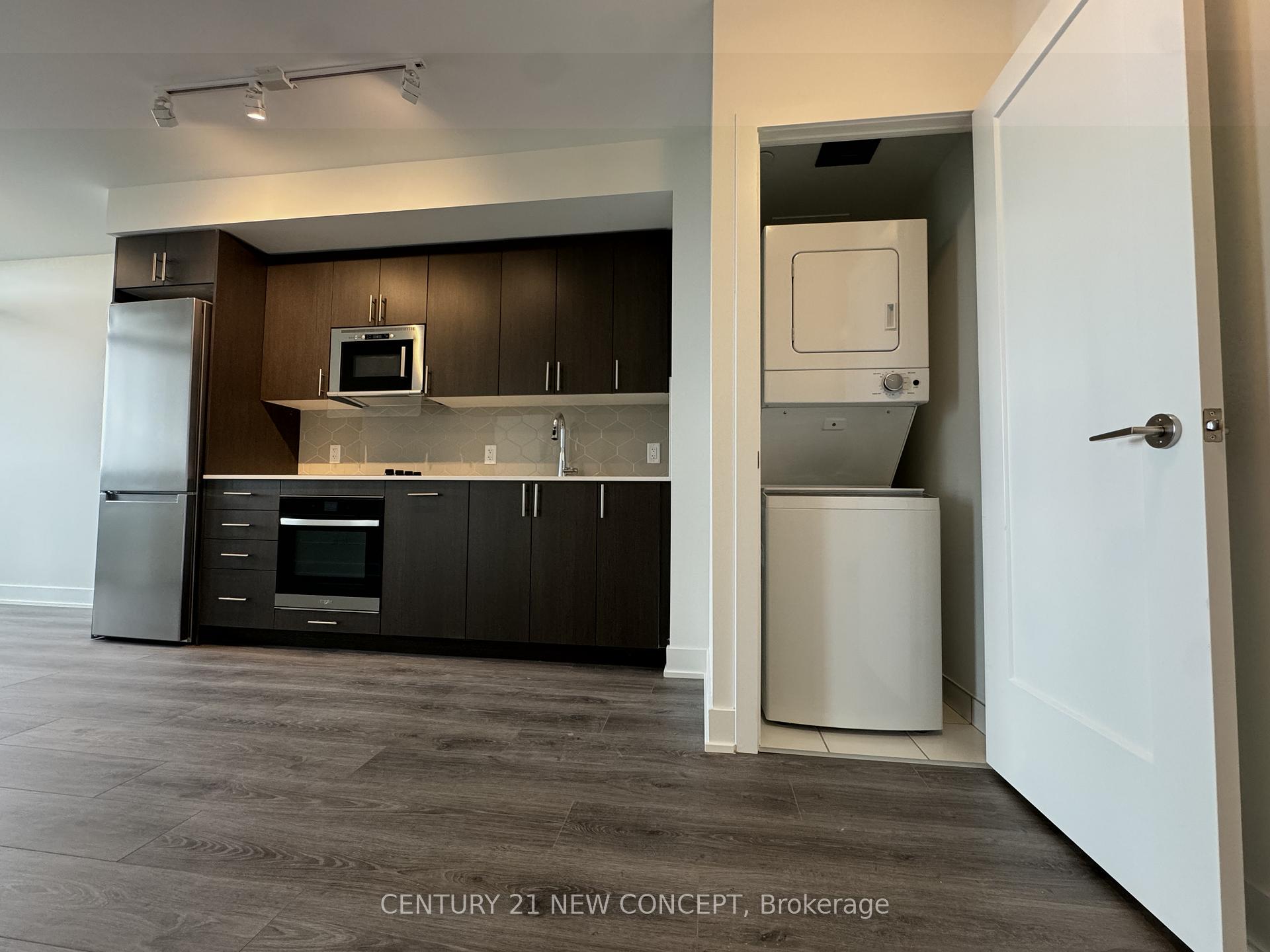 Photo 3 of Unit 941, 2545 Simcoe Street, Oshawa, Windfields — HOMEH